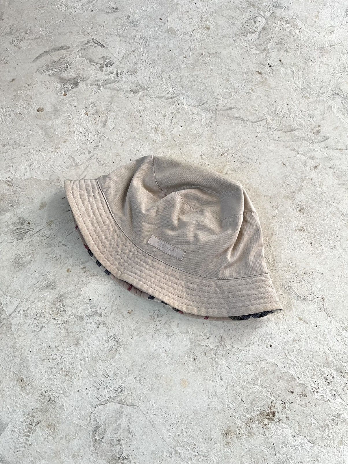 Burberry Burberry Reversible Bucket Hats Size ONE SIZE - 2 Thumbnail