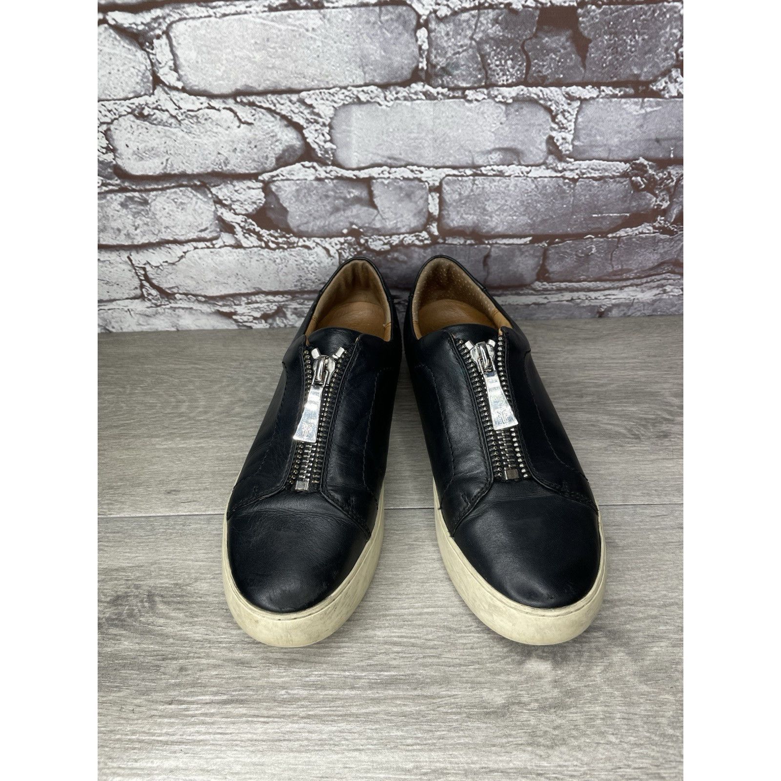 Frye Frye Lena Black Leather Front Zip Platform Shoes Loafers Wom Size US 8.5 / IT 38.5 - 11 Thumbnail
