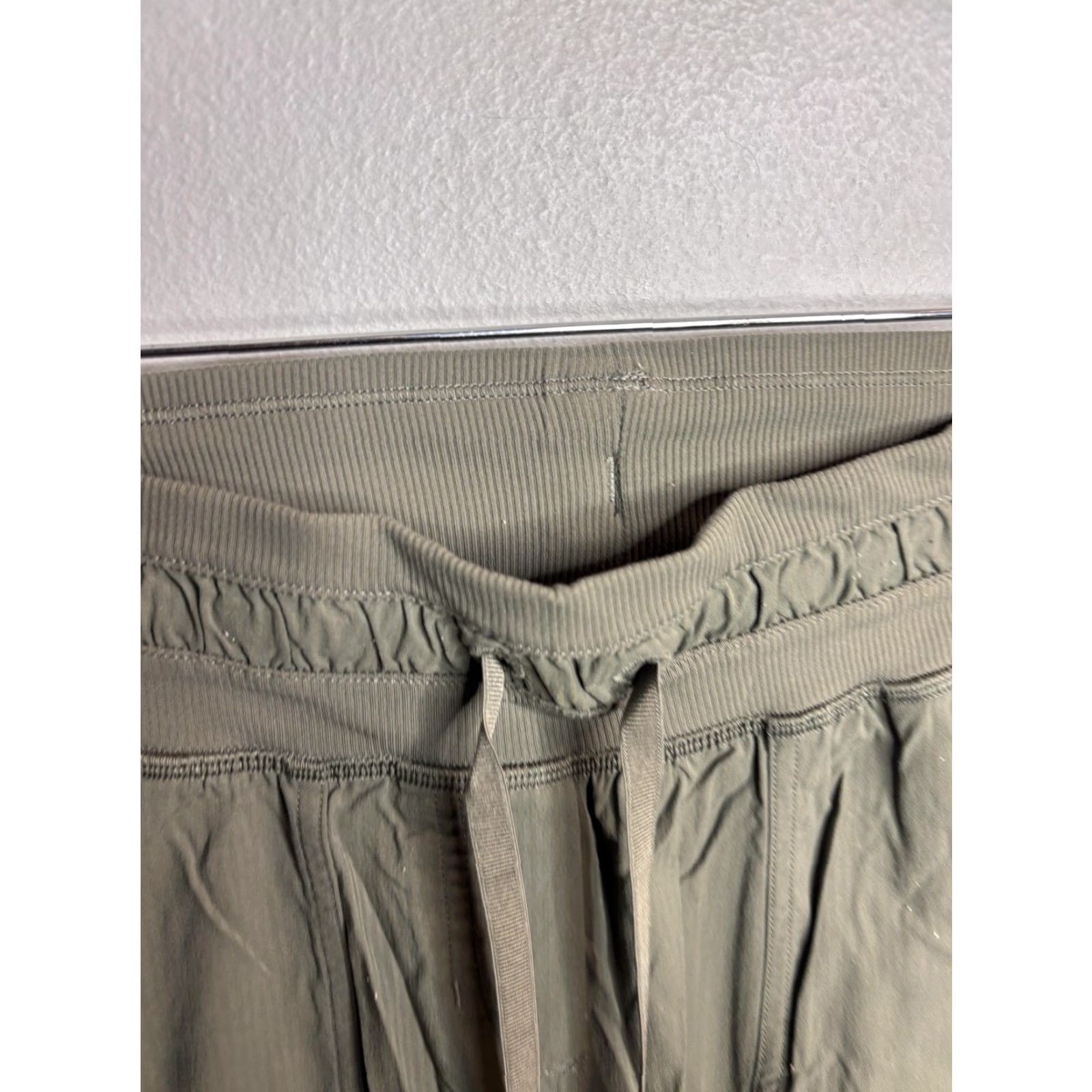 Lululemon Lululemon Pants Womens Medium Drawstring Waist Athletic Jogger Lightweight Yoga Men? Size 32" / US 10 / IT 46 - 3 Thumbnail