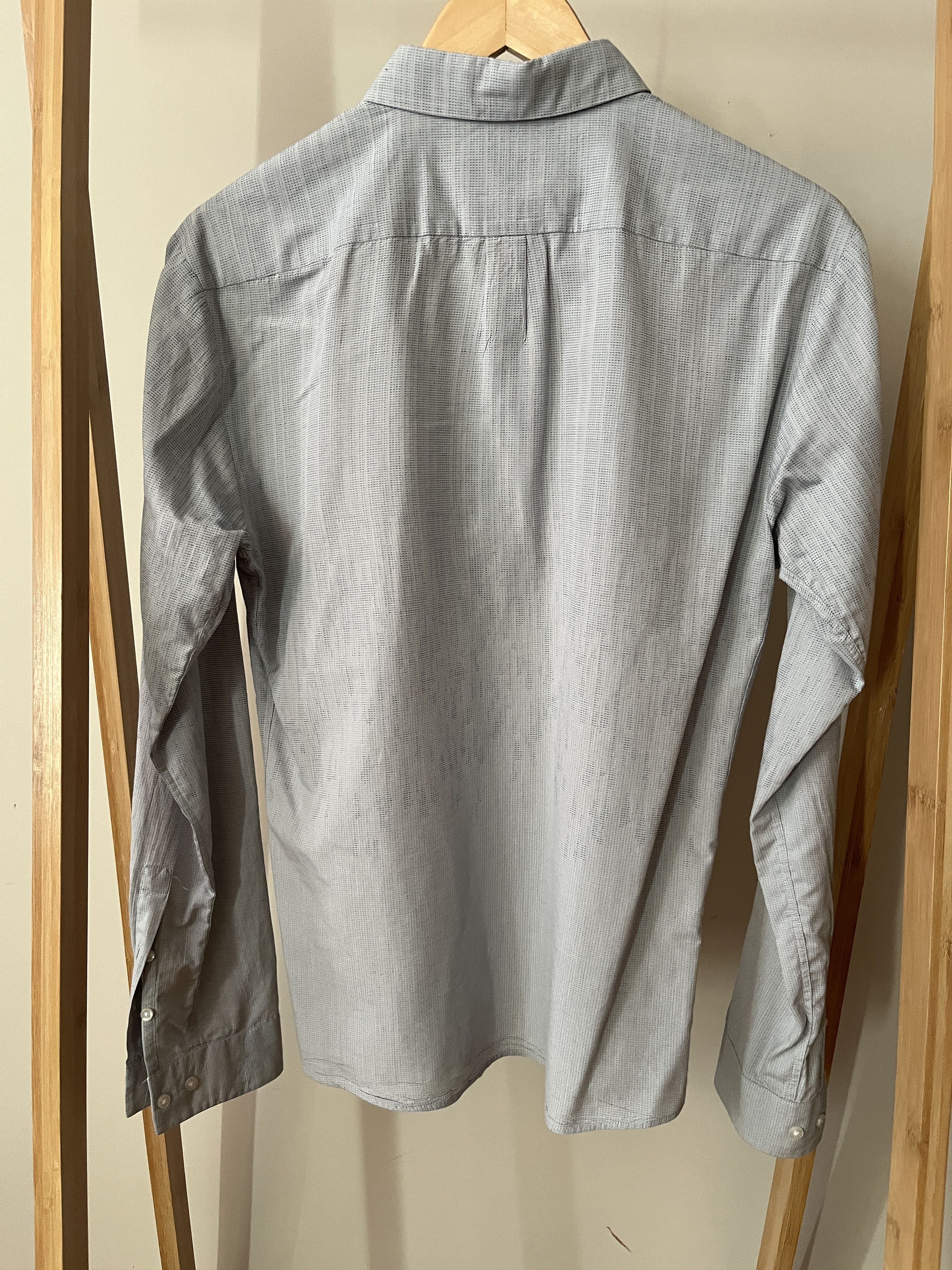 Hugo HUGO light gray patterned button-down shirt XS Size US XS / EU 42 / 0 - 2 Thumbnail