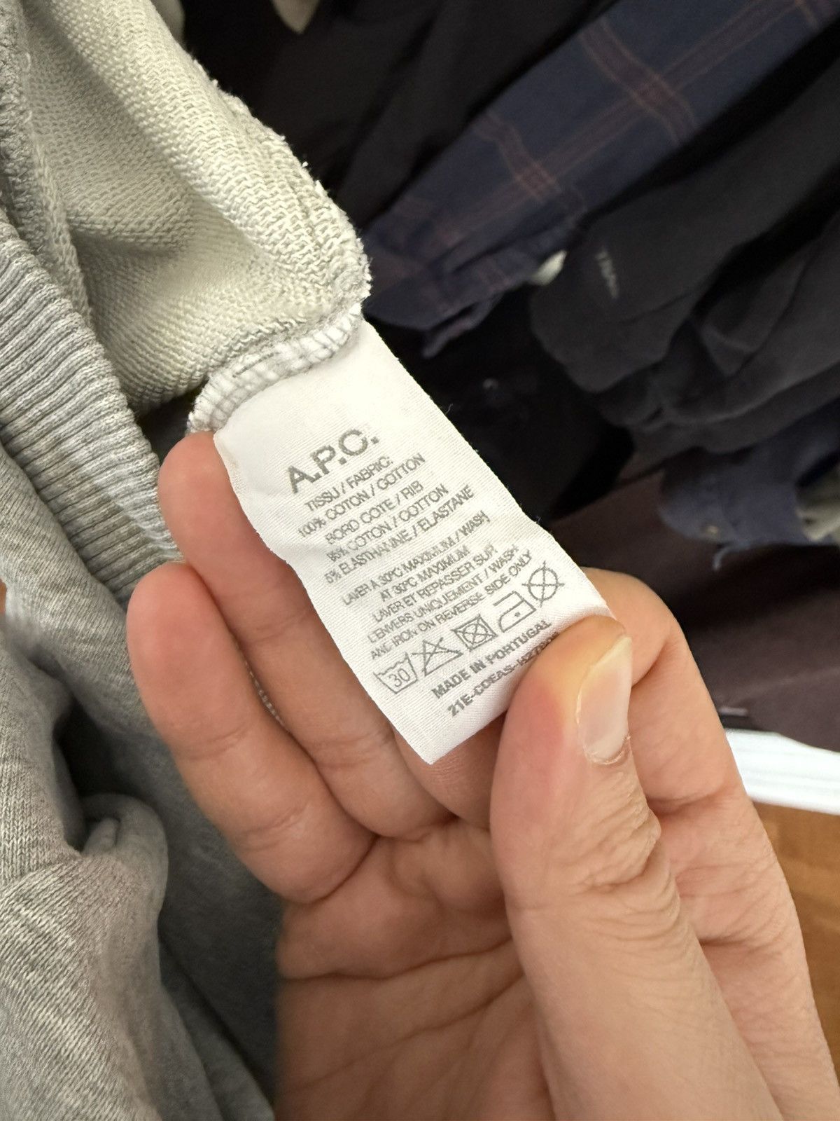 A.P.C. A.P.C. Crewneck Sweatshirt Size US S / EU 44-46 / 1 - 4 Thumbnail