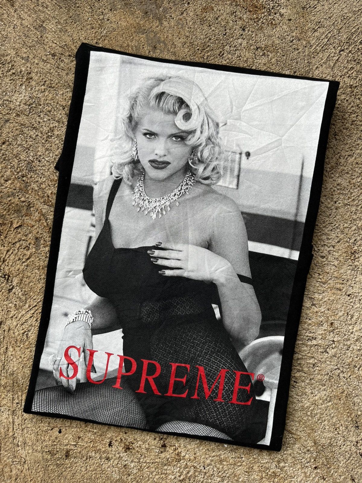 Supreme Supreme Anna Nicole Smith Tee Black like new Size US M / EU 48-50 / 2 - 5 Thumbnail