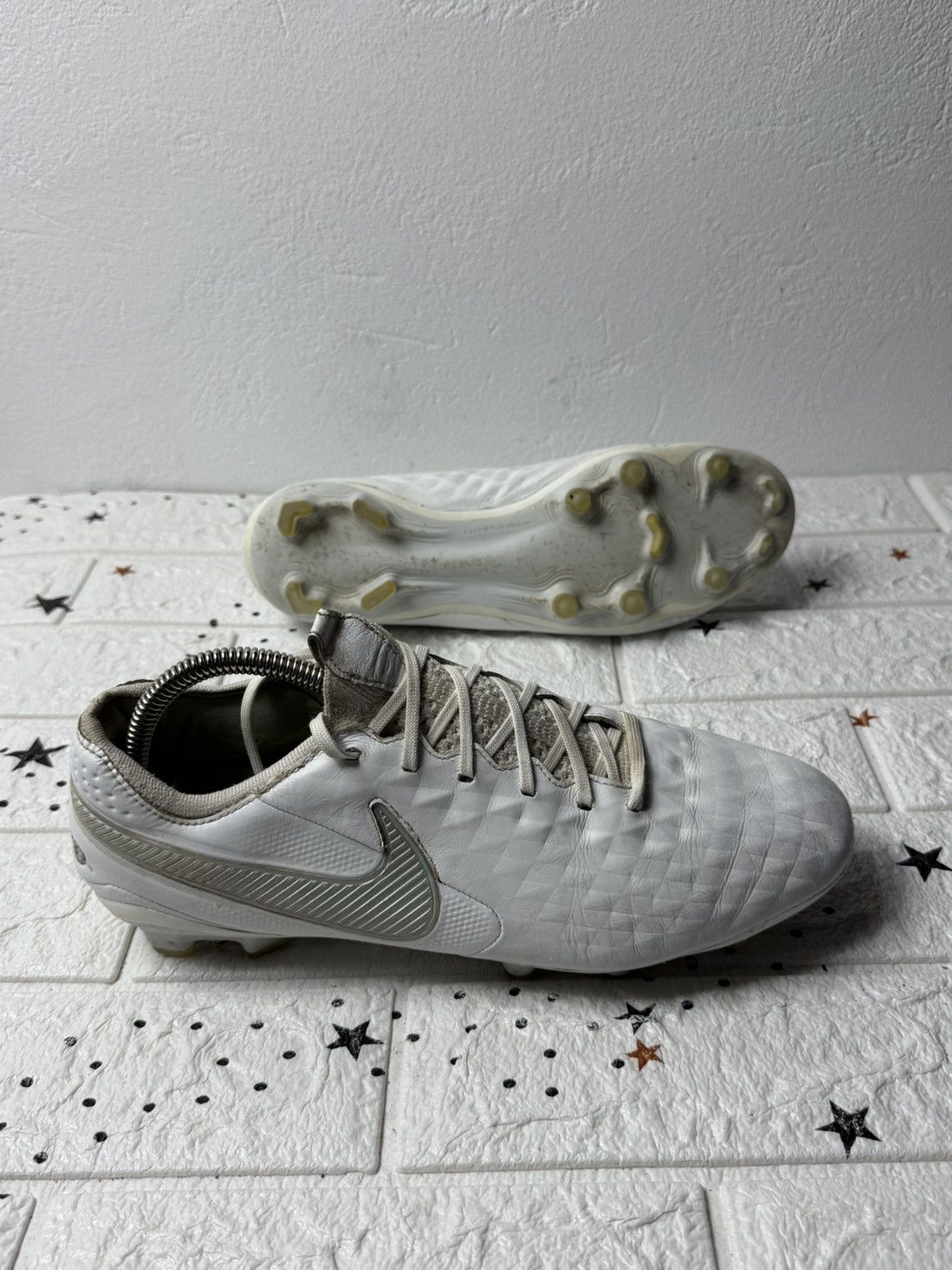 Nike Nike Tiempo Legend 8 Elite FG US9 UK8 EUR42.5 AT5293-100 Size US 9 / EU 42 - 1 Thumbnail