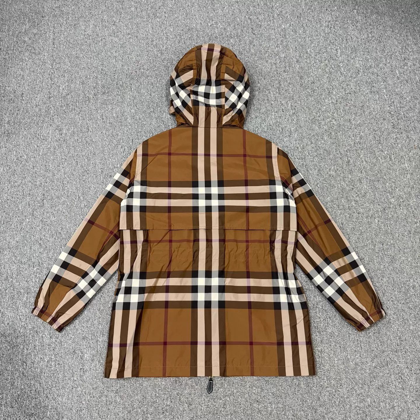Burberry Burberry Women's Unused Classic Check Jacket UK6 Size XS / US 0-2 / IT 36-38 - 2 Thumbnail