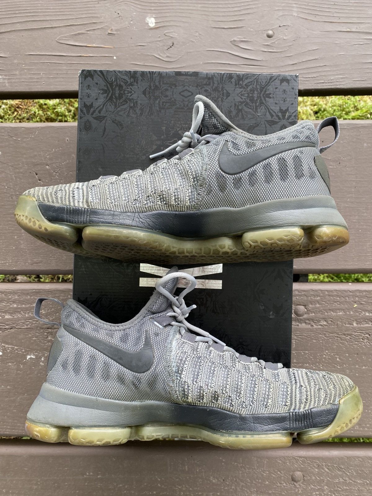 Nike Nike KD 9 Battle Grey 843392002 Size 11 Men Size US 11 / EU 44 - 4 Thumbnail