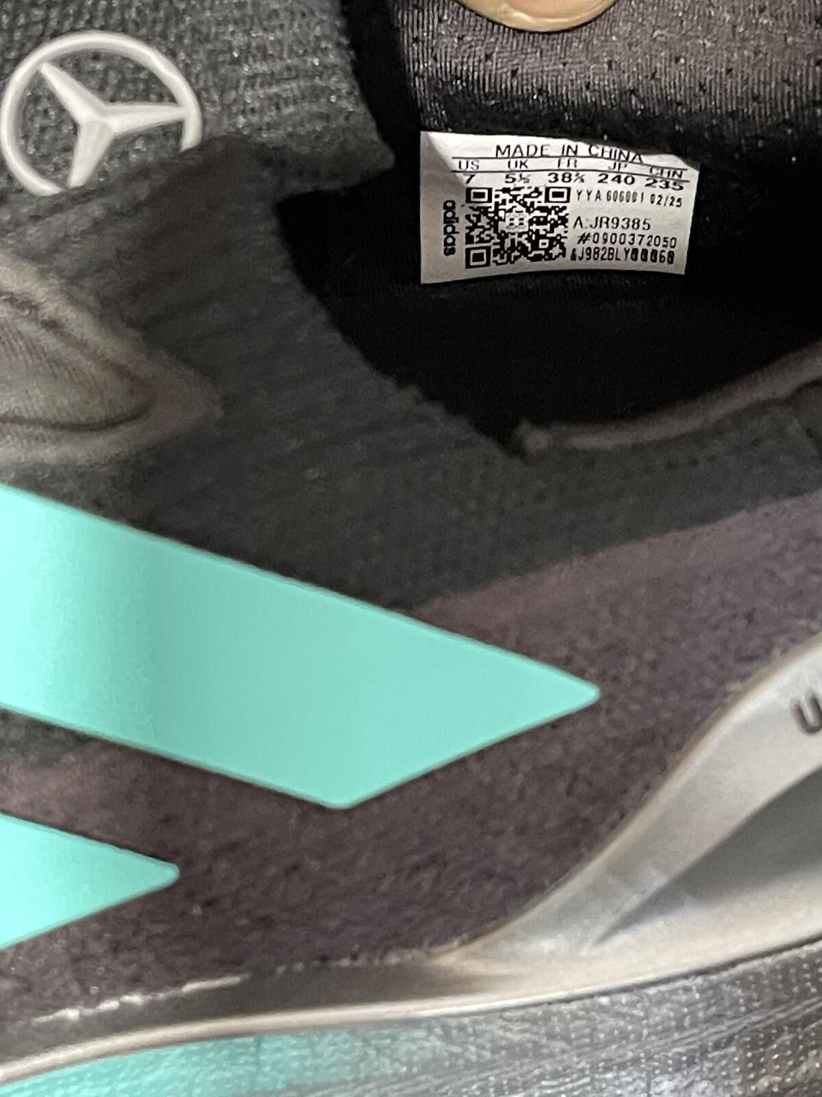 Adidas Adidas Ultraboost 22 Running Shoes Black and Turquoise Size US 7 / IT 37 - 7 Thumbnail
