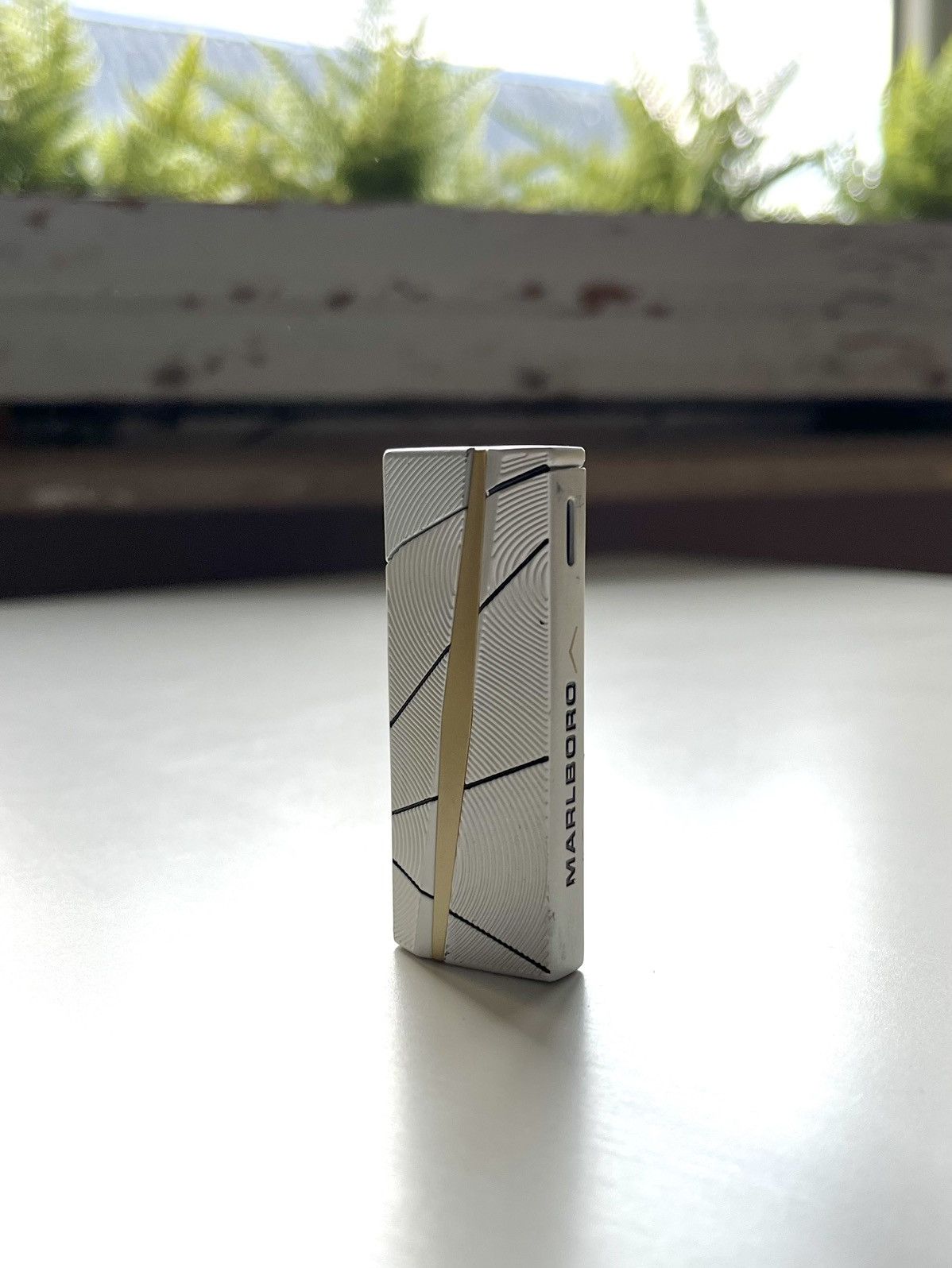 Vintage ★0% TAX★ELEGANCE MARLBORO FUTURISTIC METAL PUNK ROCK LIGHTER Size ONE SIZE - 6 Thumbnail