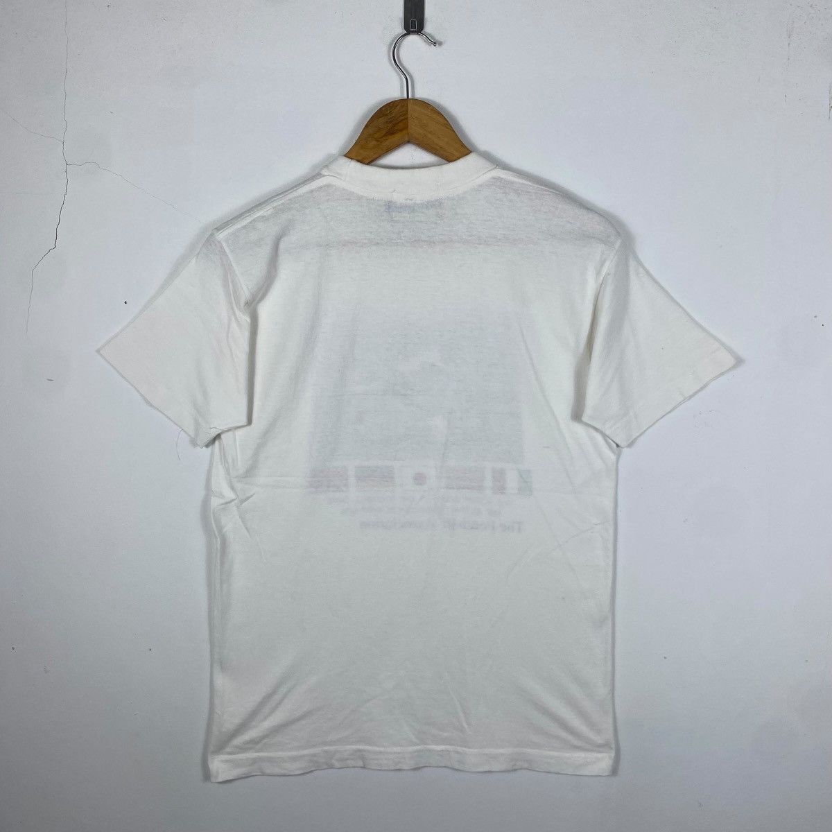 Vintage Vintage 80s HOBIE The Football Association Graphic Tee Shirt Size US M / EU 48-50 / 2 - 4 Thumbnail