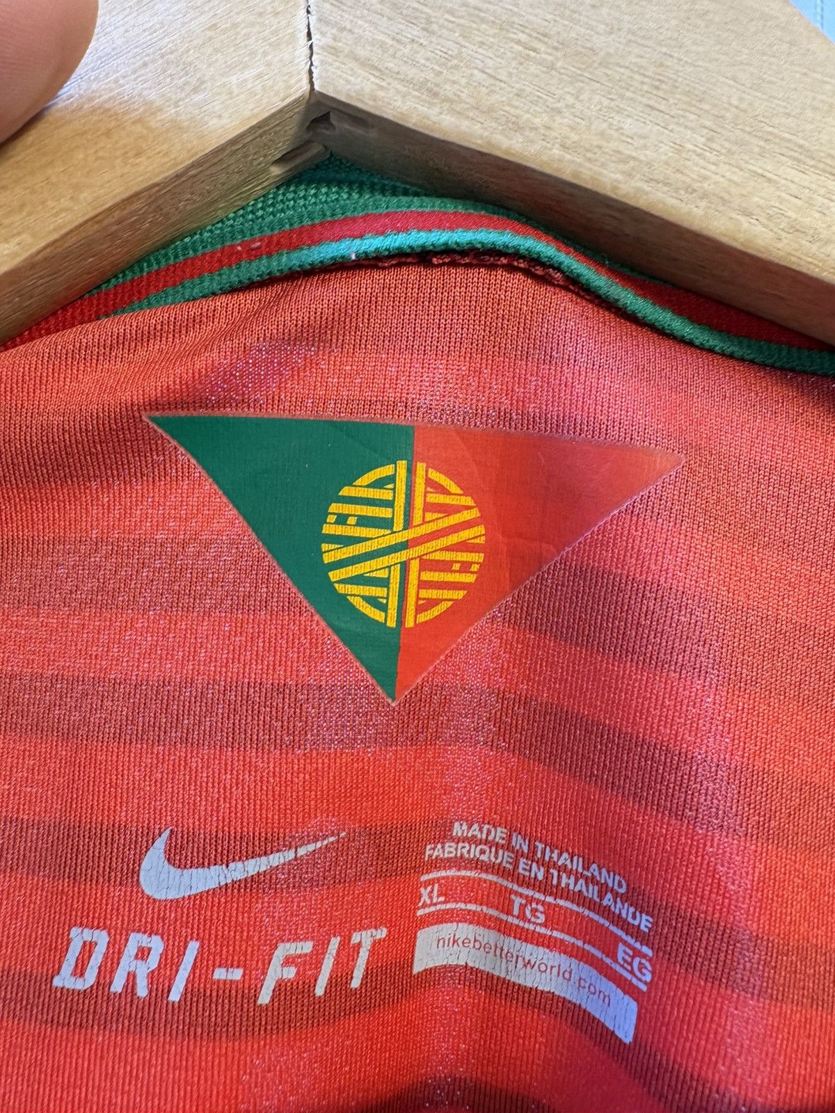 Nike 2014 Portugal National Football Team Home Kit CR7 Size US XL / EU 56 / 4 - 5 Thumbnail