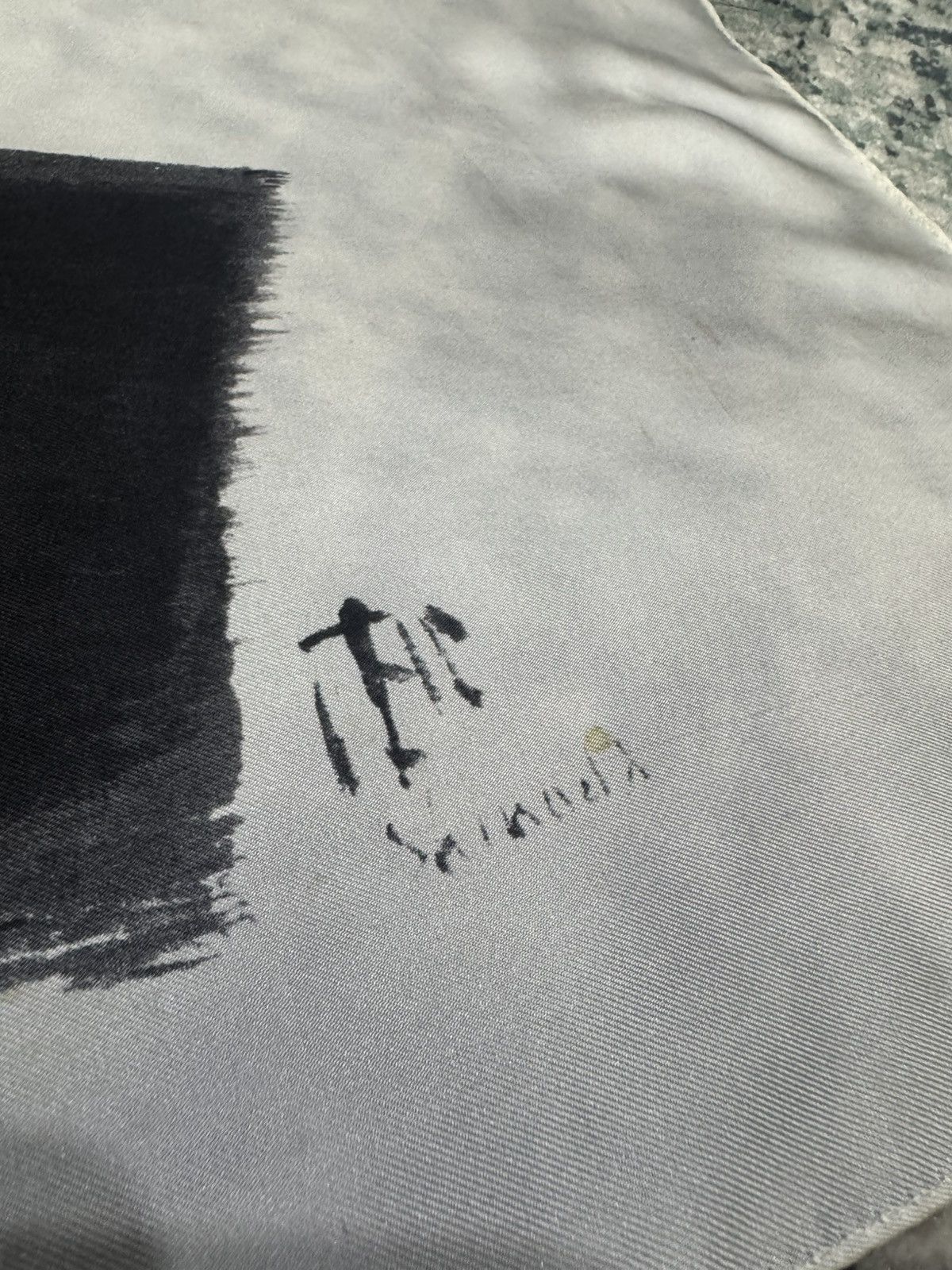 Japanese Brand MOMOKO SHINODA 'HIKARI' CALLIGRAPHY PATTERN SILK SCARF Size ONE SIZE - 4 Thumbnail