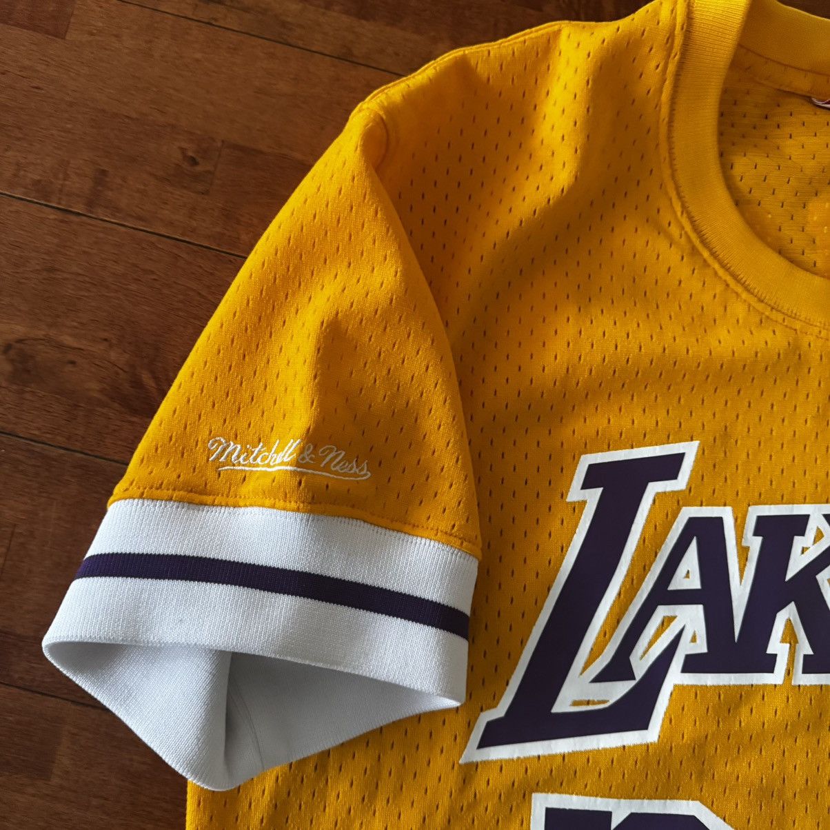 Mitchell & Ness Los Angeles Magic Johnson Mitchell & Ness Jersey Size US M / EU 48-50 / 2 - 4 Thumbnail