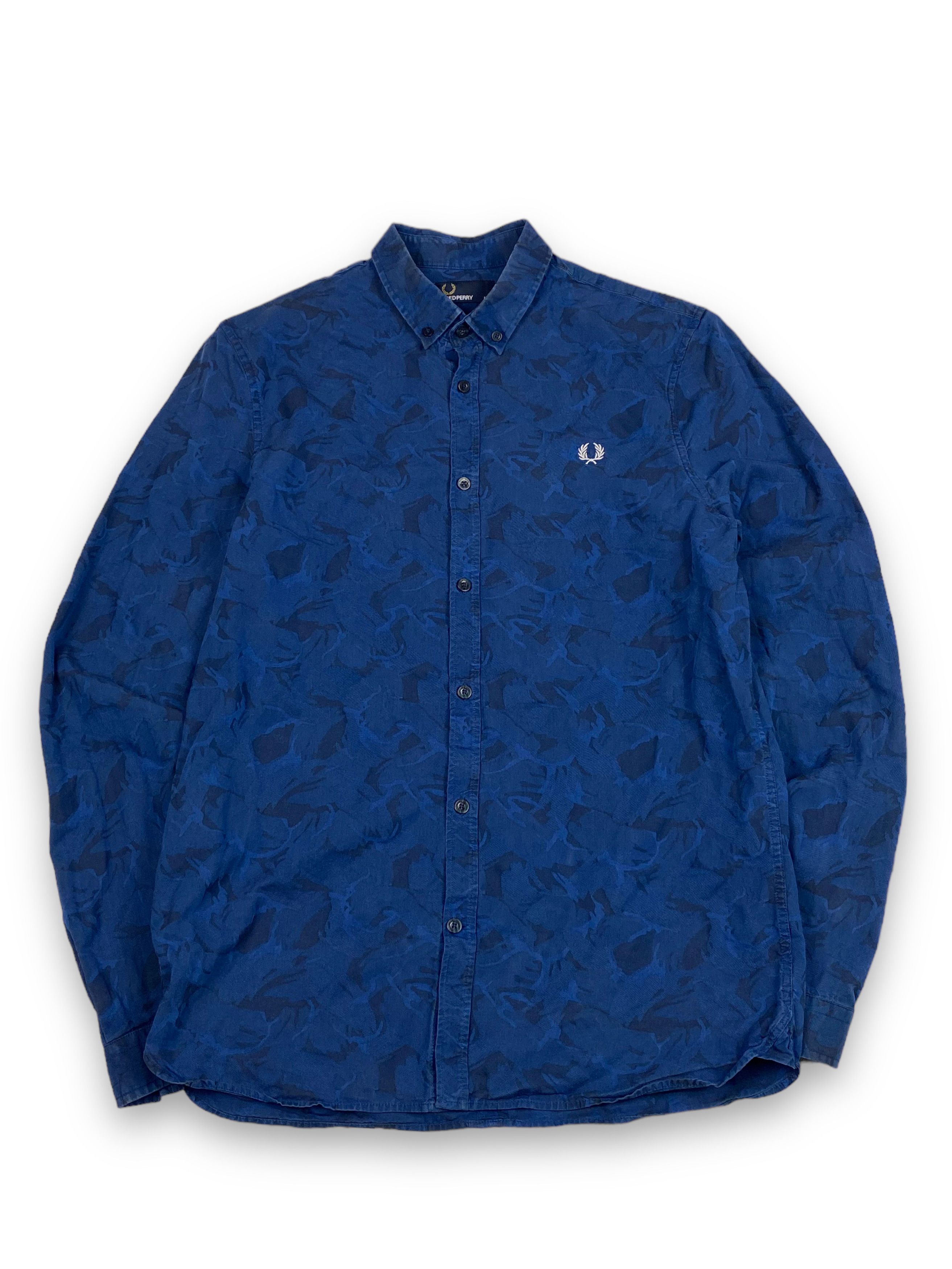 Fred Perry Vintage FRED PERRY Blue Camo Button Up Shirt M608 Size US M / EU 48-50 / 2 - 1 Thumbnail