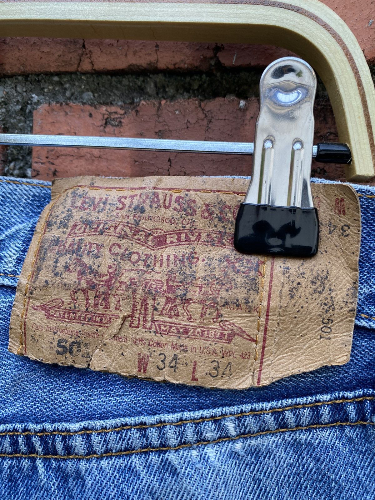 Levi's Vintage Clothing W34x30 Vintage levi's 501 made in USA distressed Size US 34 / EU 50 - 6 Thumbnail