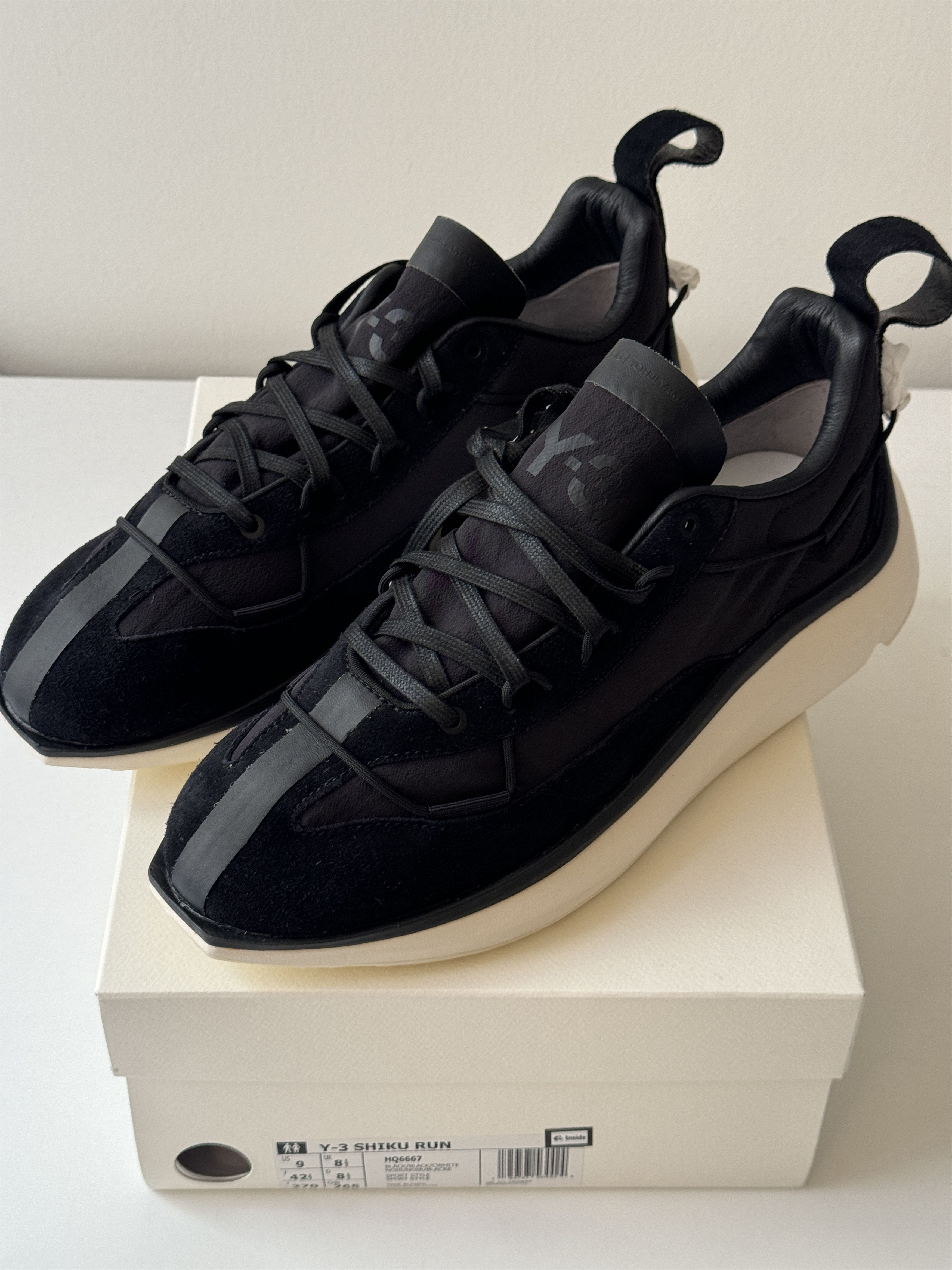 Y-3 Size 9 - adidas Y-3 Shiku Run Low Black Cream White