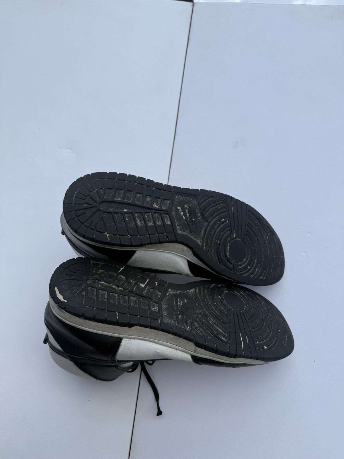Nike Nike Men's Black and White Sneakers Size US 15 / EU 48 - 2 Thumbnail