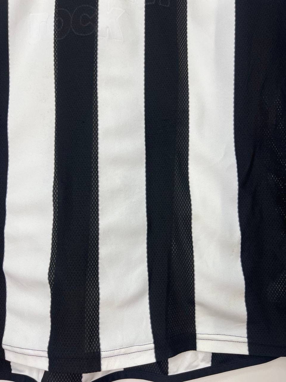 Adidas New Castle Adidas 2003 jersey vintage t-shirts size XL Size US XL / EU 56 / 4 - 11 Thumbnail