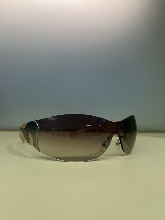 Prada shop spr 58f