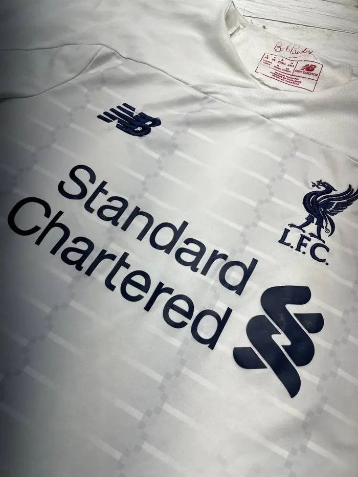 New Balance New Balance Liverpool 2019 2020 Away Shirt Soccer Jersey Size US S / EU 44-46 / 1 - 7 Thumbnail