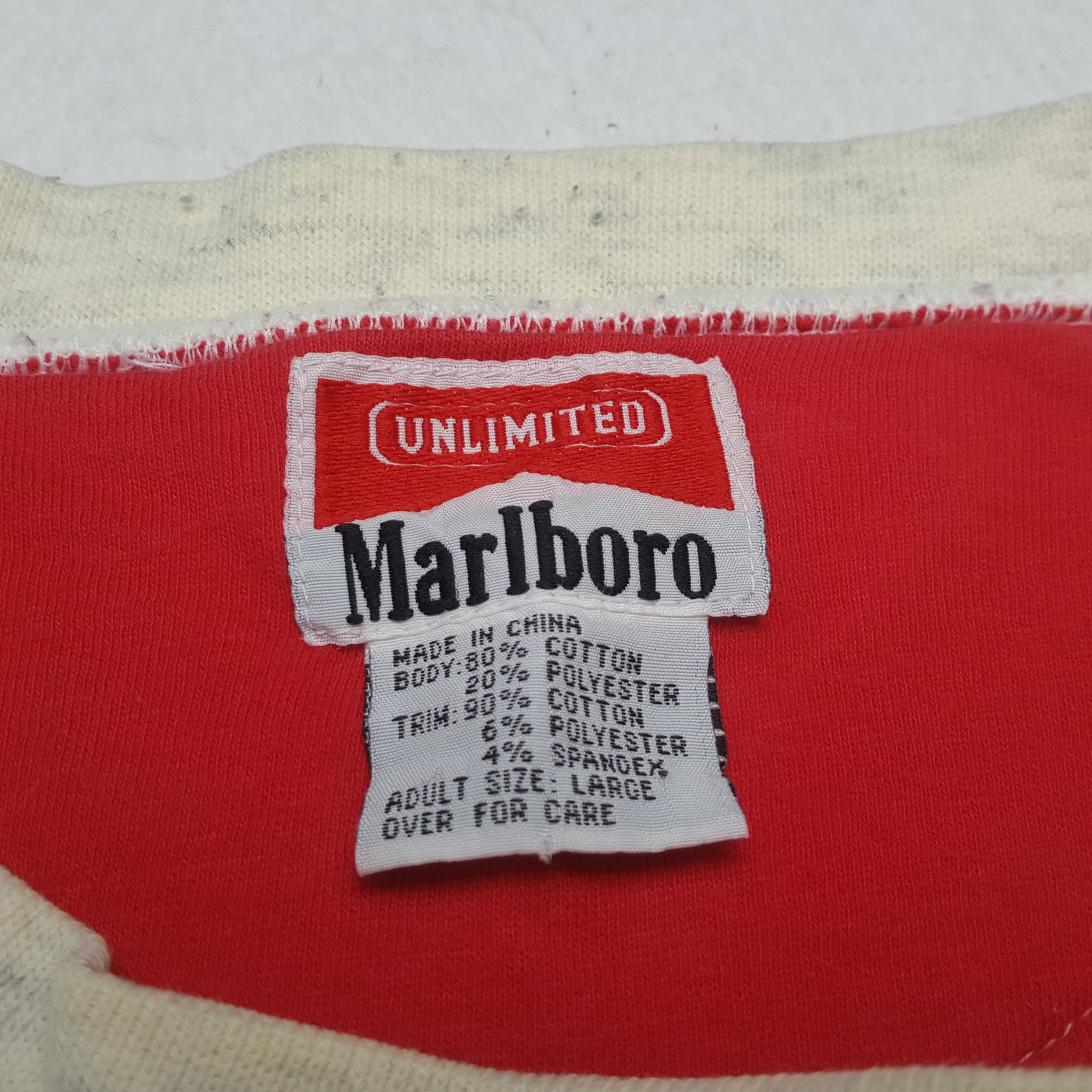 Marlboro × Vintage Vintage UNLIMITED MARLBORO Streetwear Sweatshirt C293N19 Size US L / EU 52-54 / 3 - 4 Thumbnail