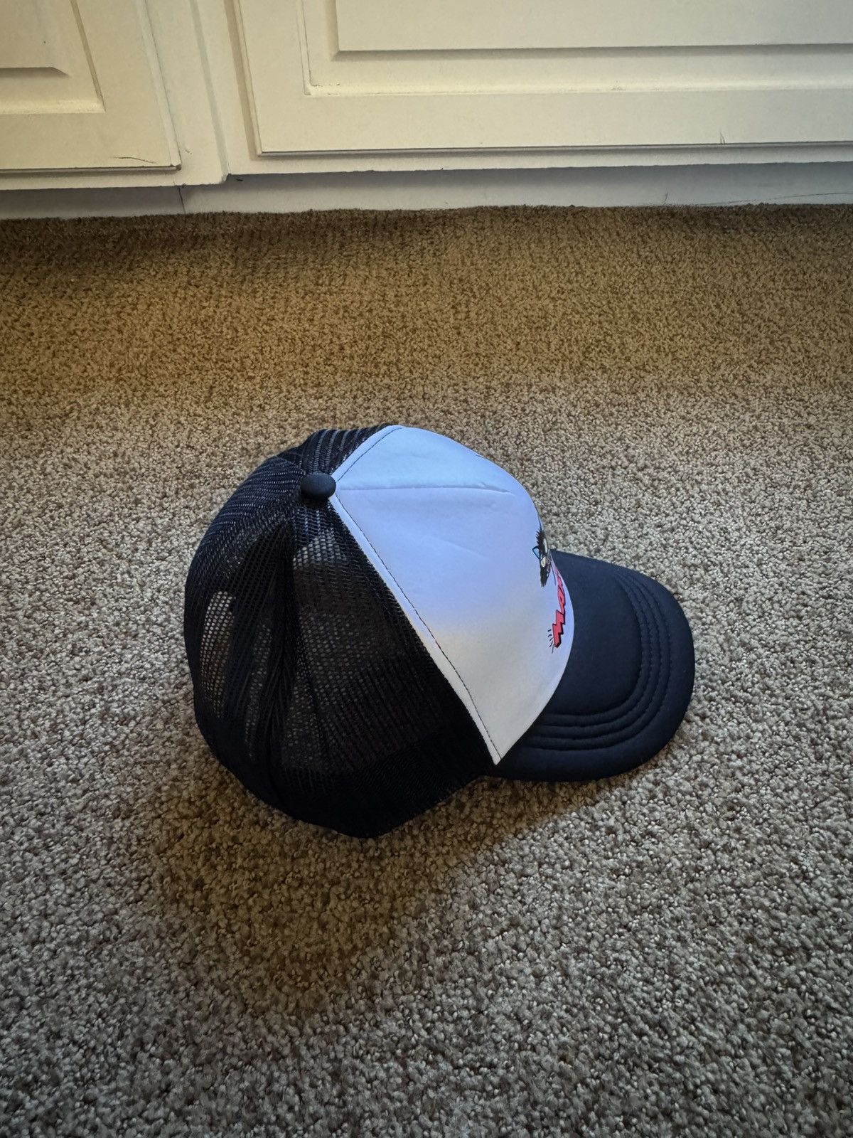Market Market Black Cat Trucker Size ONE SIZE - 2 Thumbnail