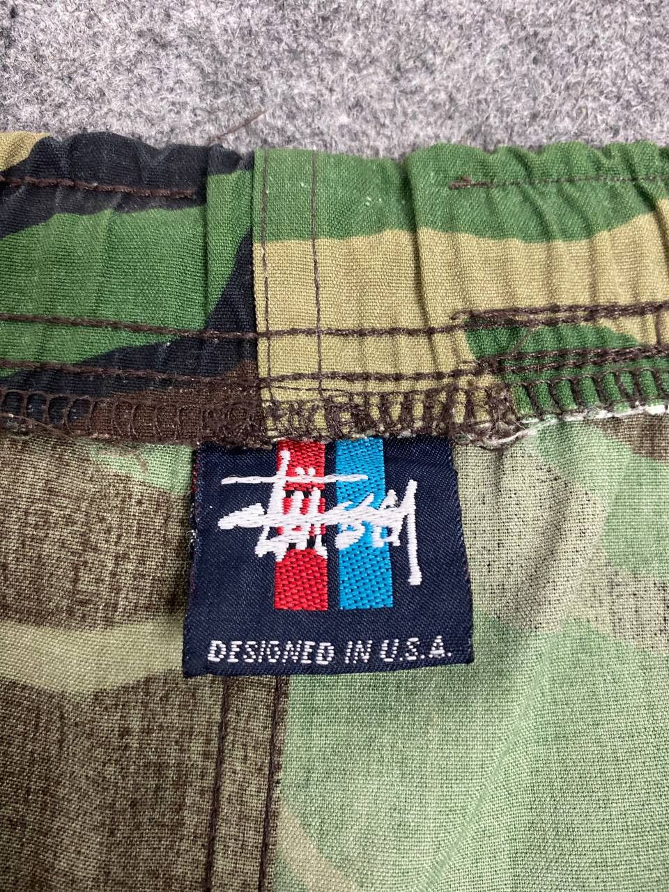 Stussy vintage stussy camo shorts embroided logo Size US 40 / EU 56 - 7 Thumbnail