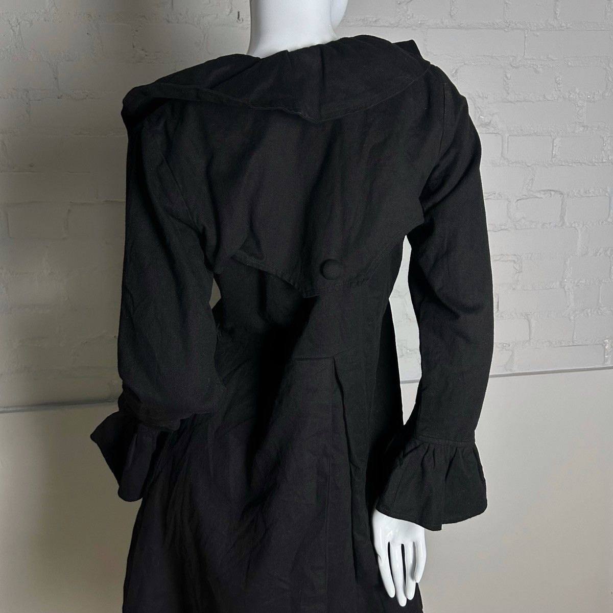 Vintage Avant-garde vintage ruffled coat Size S / US 4 / IT 40 - 8 Thumbnail