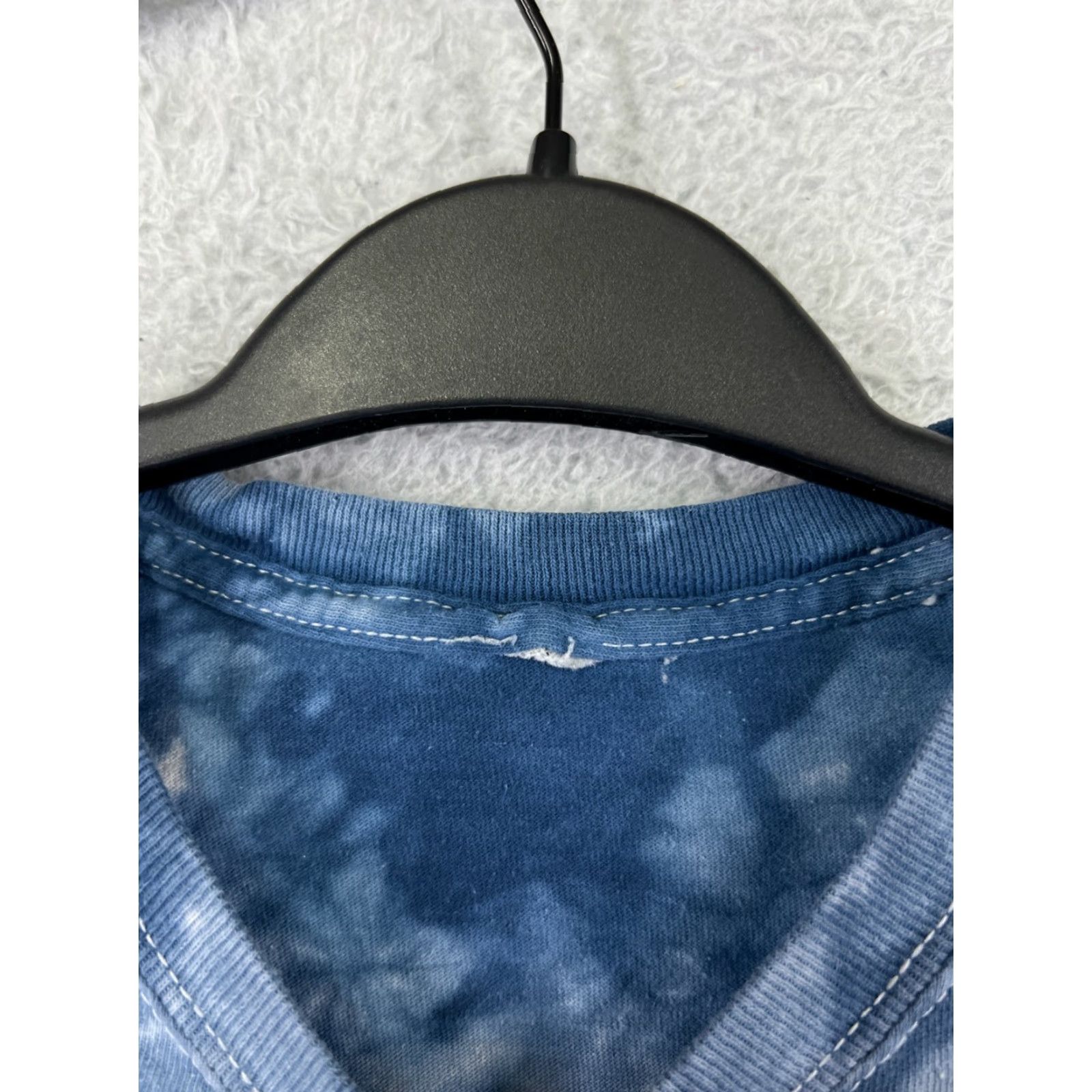 Vintage Santa Cruz Shirt Mens Small Blue White Tie Dye Short Sleeve Crew Neck Skate Shirt Men XS Size US S / EU 44-46 / 1 - 4 Thumbnail