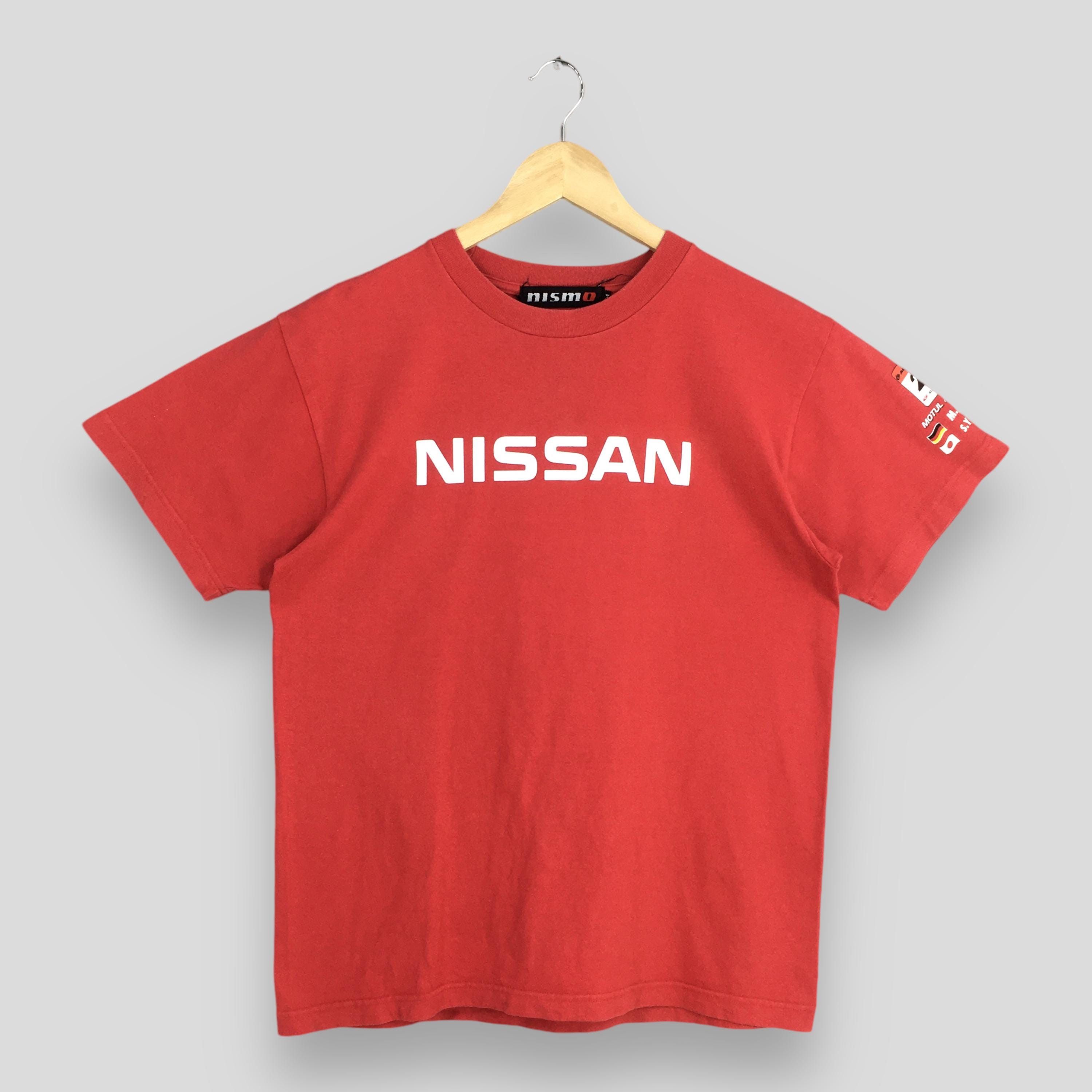 Formula 1 Vintage Nissan Racing Motul Autech Red Tshirt Medium Size US M / EU 48-50 / 2 - 1 Thumbnail