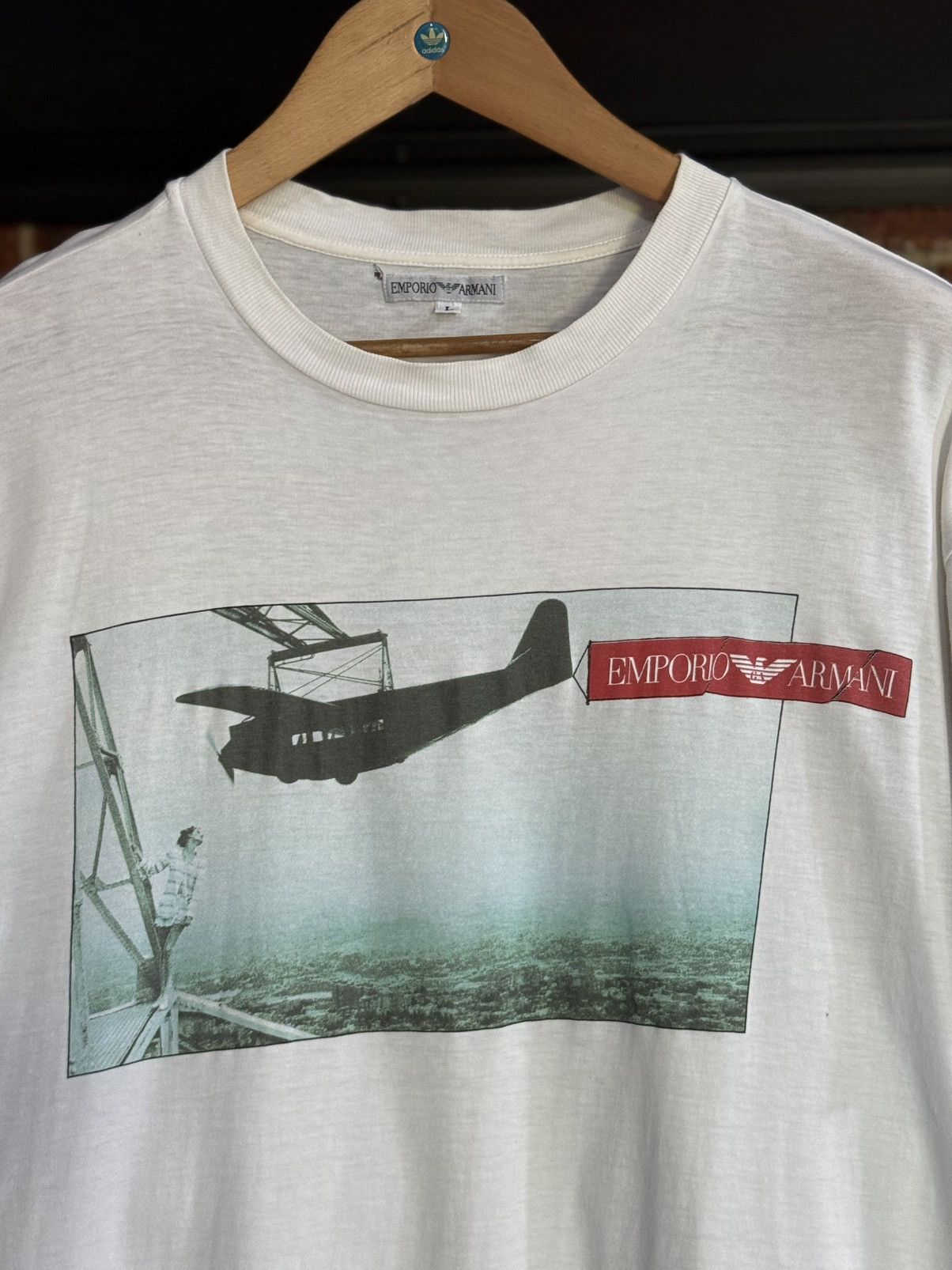 Emporio Armani Thrashed Vintage 90s Emporio Armani Photo Tee Size US L / EU 52-54 / 3 - 2 Thumbnail