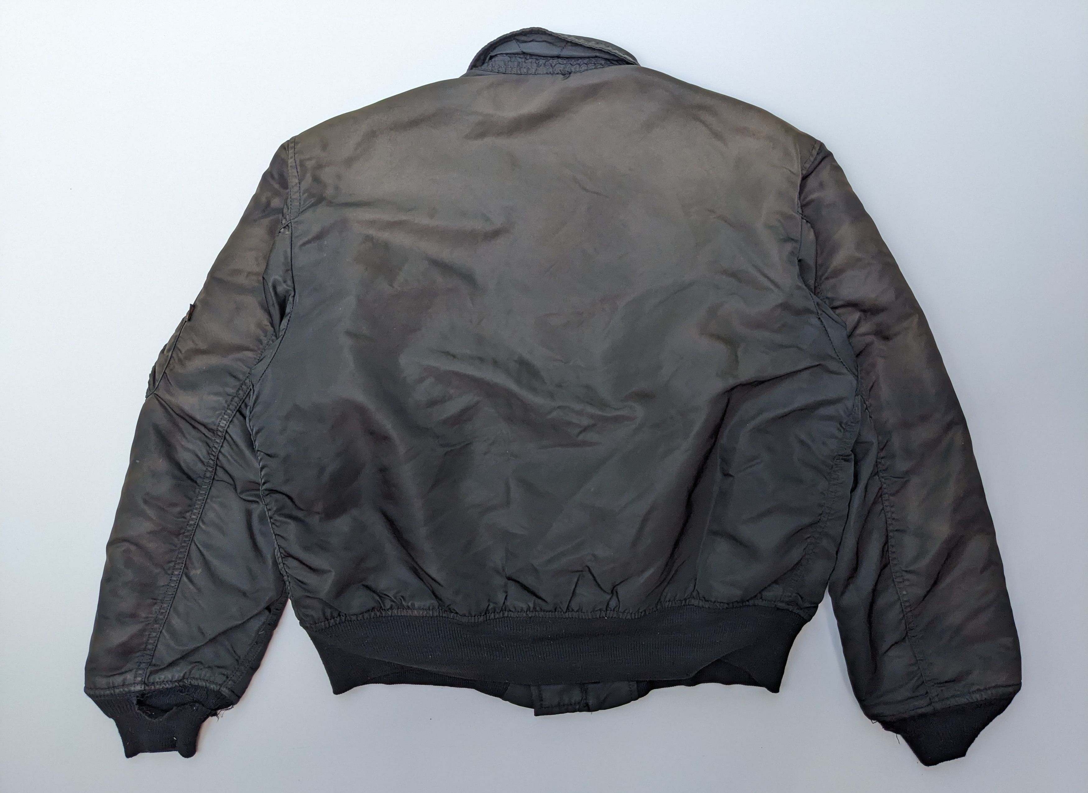 Alpha Industries × Vintage Vintage Alpha Industries sunfaded bomber jacket Size US M / EU 48-50 / 2 - 2 Thumbnail