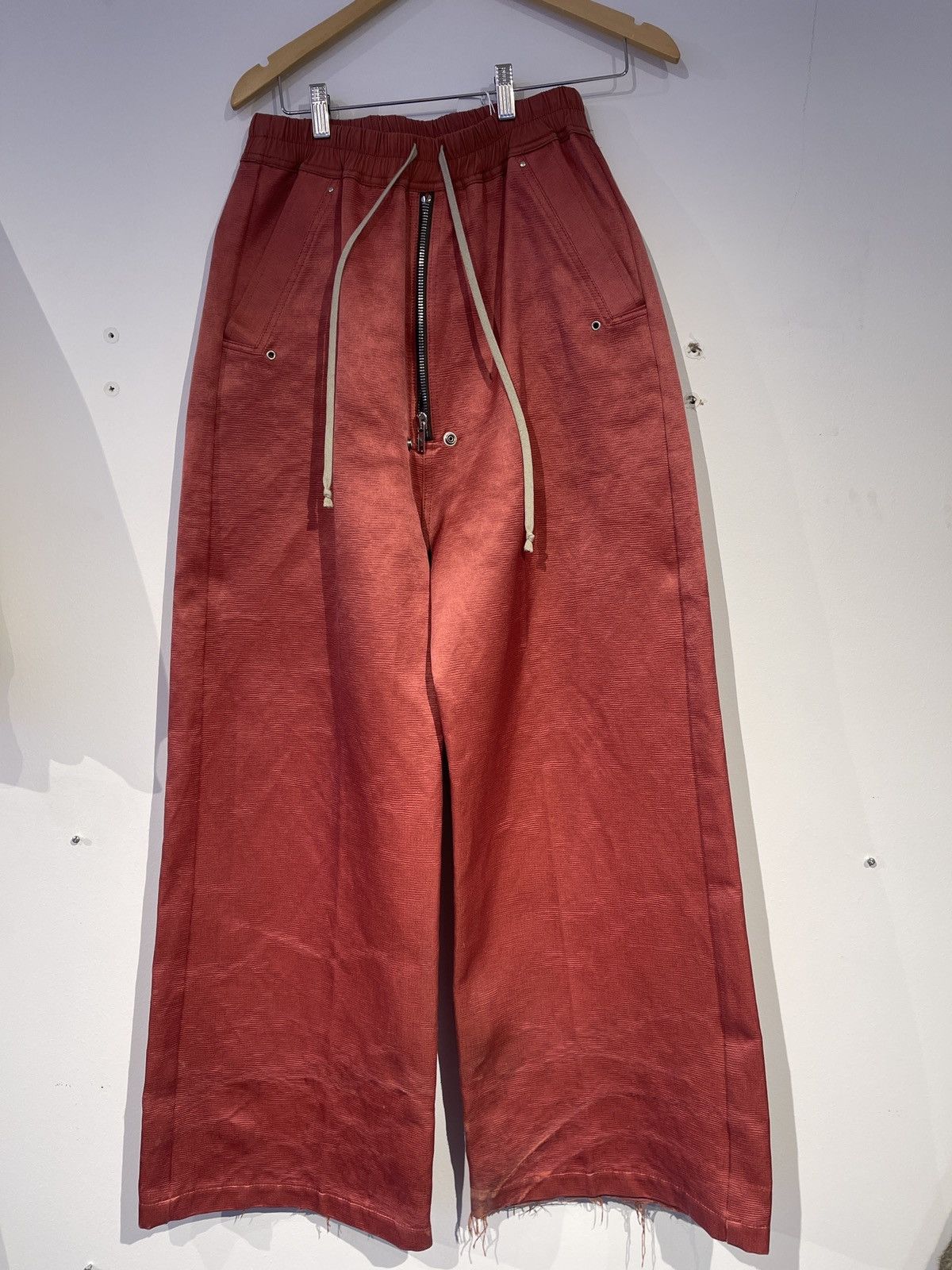 Rick Owens Rick Owens Geth Bela Silk Blend Trouser Carnelian Red Size US 44 / EU 60 - 1 Thumbnail