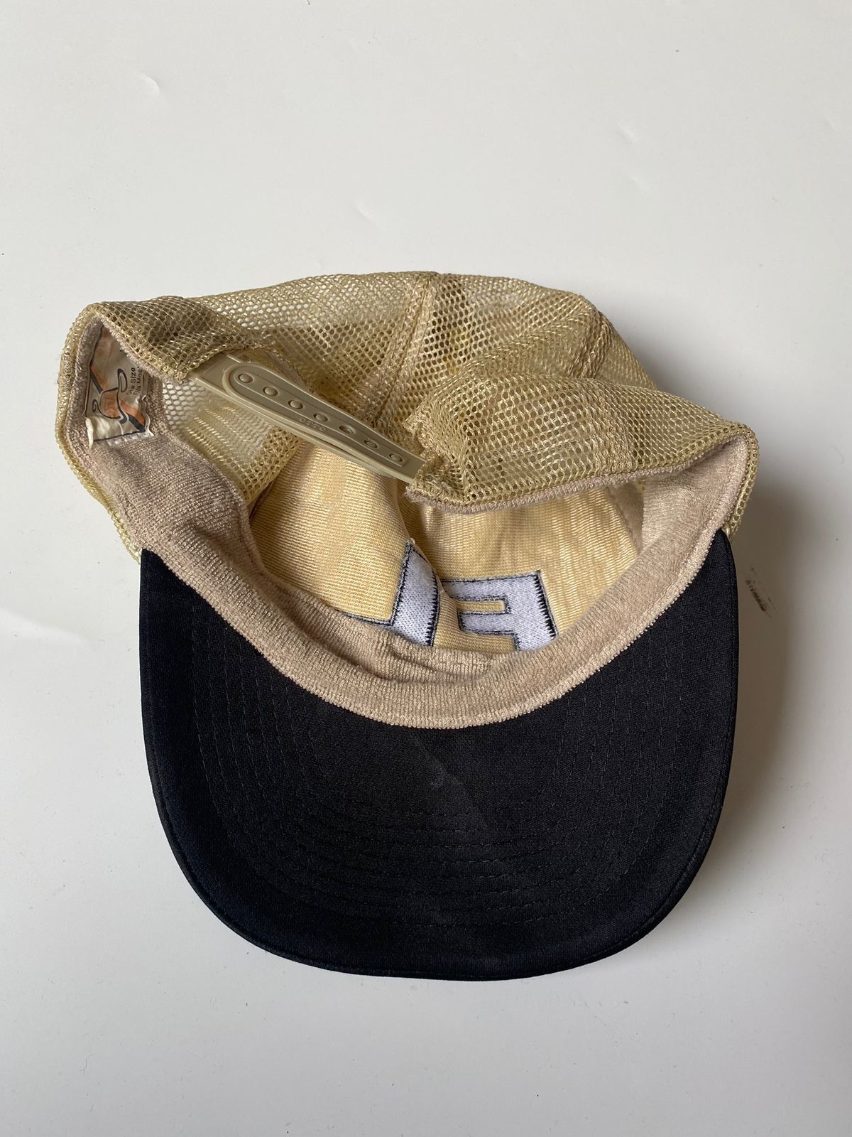 Futura Futura Laboratories Trucker Hat Size ONE SIZE - 3 Thumbnail