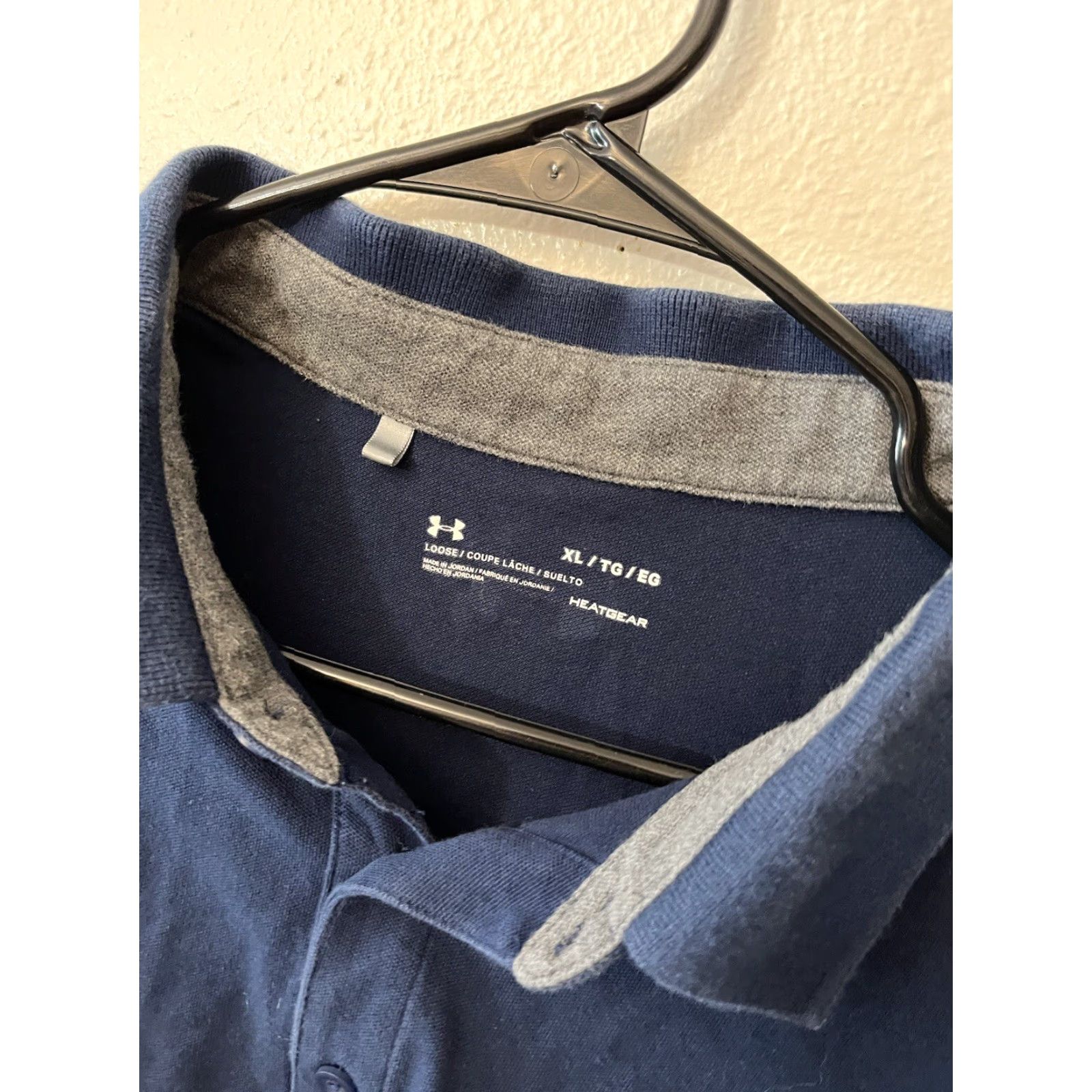 Under Armour UNDER ARMOUR LOOse FIT MENS Gray 3 BUTTON POLO SIZE XL Blue Solid Golf Size US XL / EU 56 / 4 - 2 Thumbnail
