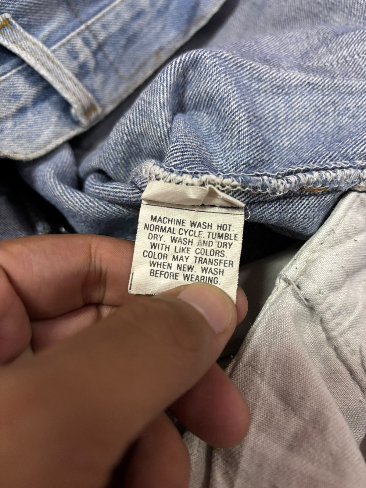 Levi's Vintage Levi’s 90’s 505 Distressed Jeans Size US 34 / EU 50 - 9 Thumbnail
