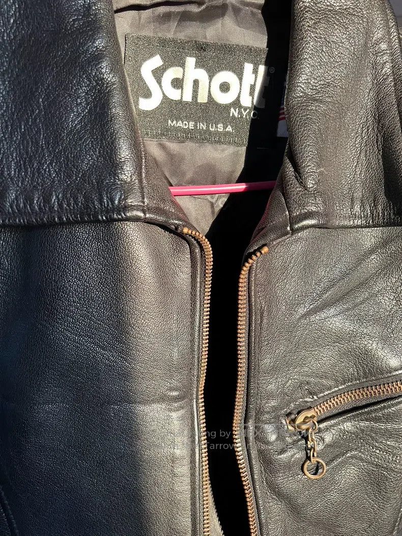 Schott Schott Super thick cowhide vest Size US M / EU 48-50 / 2 - 9 Thumbnail