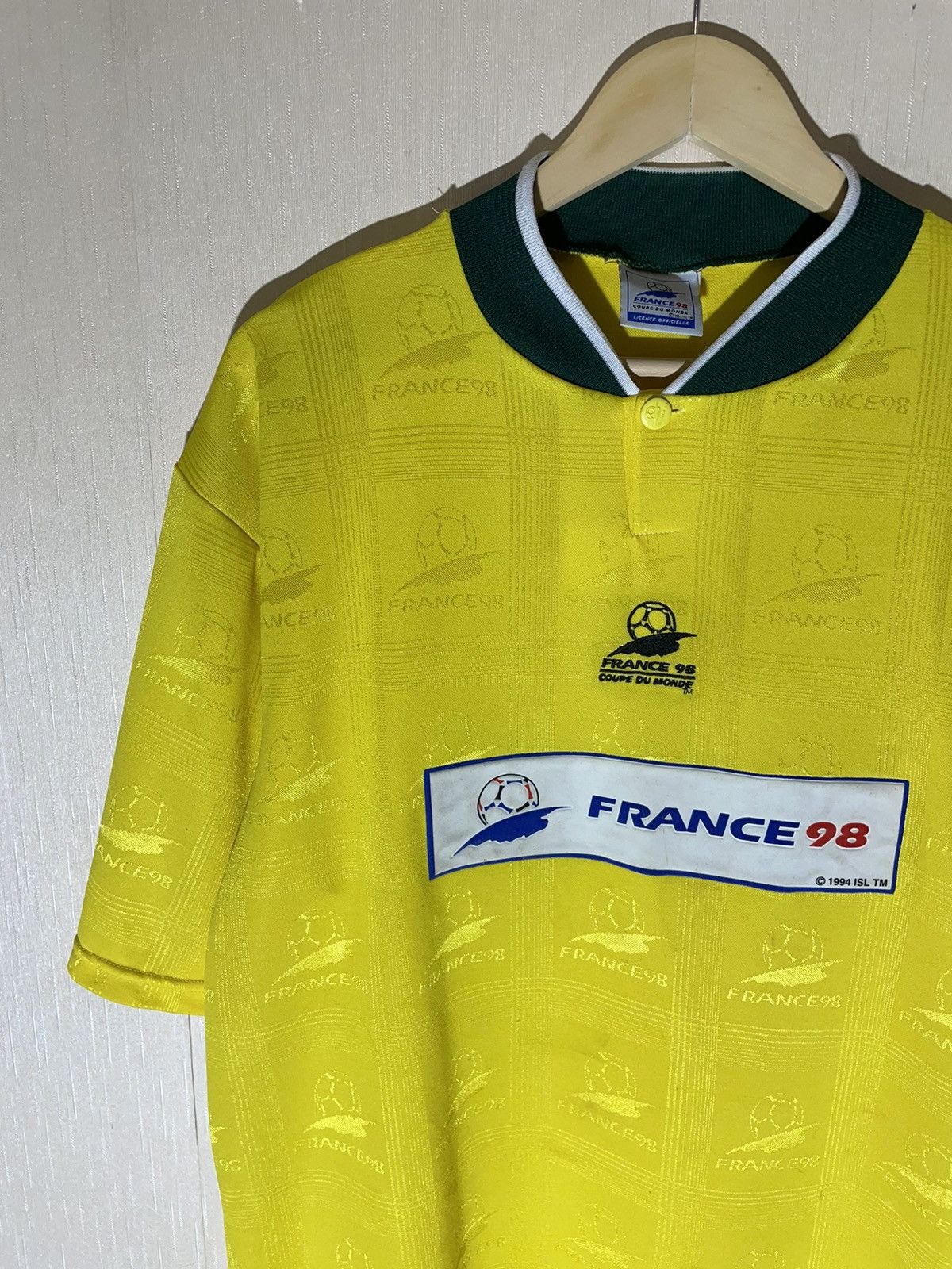 Vintage France 1998 Coupe du Monde vintage jersey Size US L / EU 52-54 / 3 - 4 Thumbnail