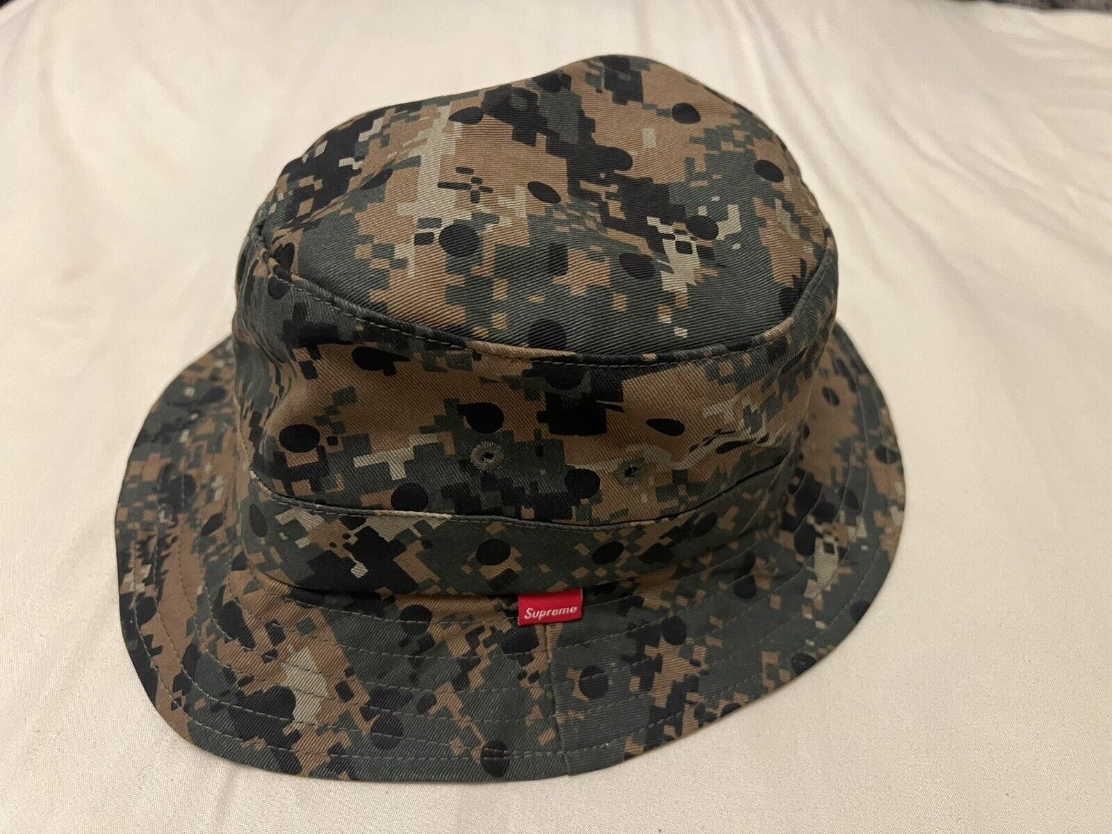 帽子 tao COMME des GARCONS Leopard Bucket Hat tao COMME des GARCONS Leopard Reversible Bucket Hat - メルカリ