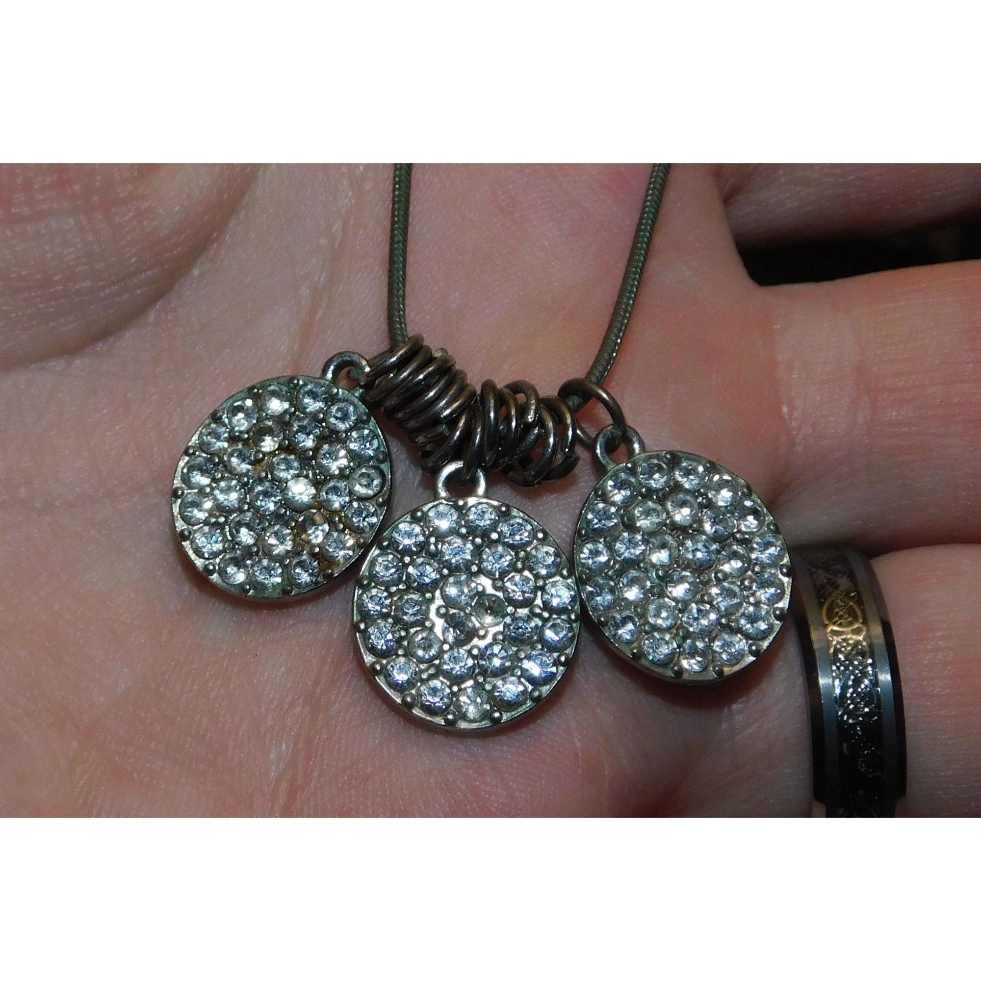 Other Casual Glam Triple Rhinestone Medallion Silver Tone Necklace Size ONE SIZE - 4 Thumbnail