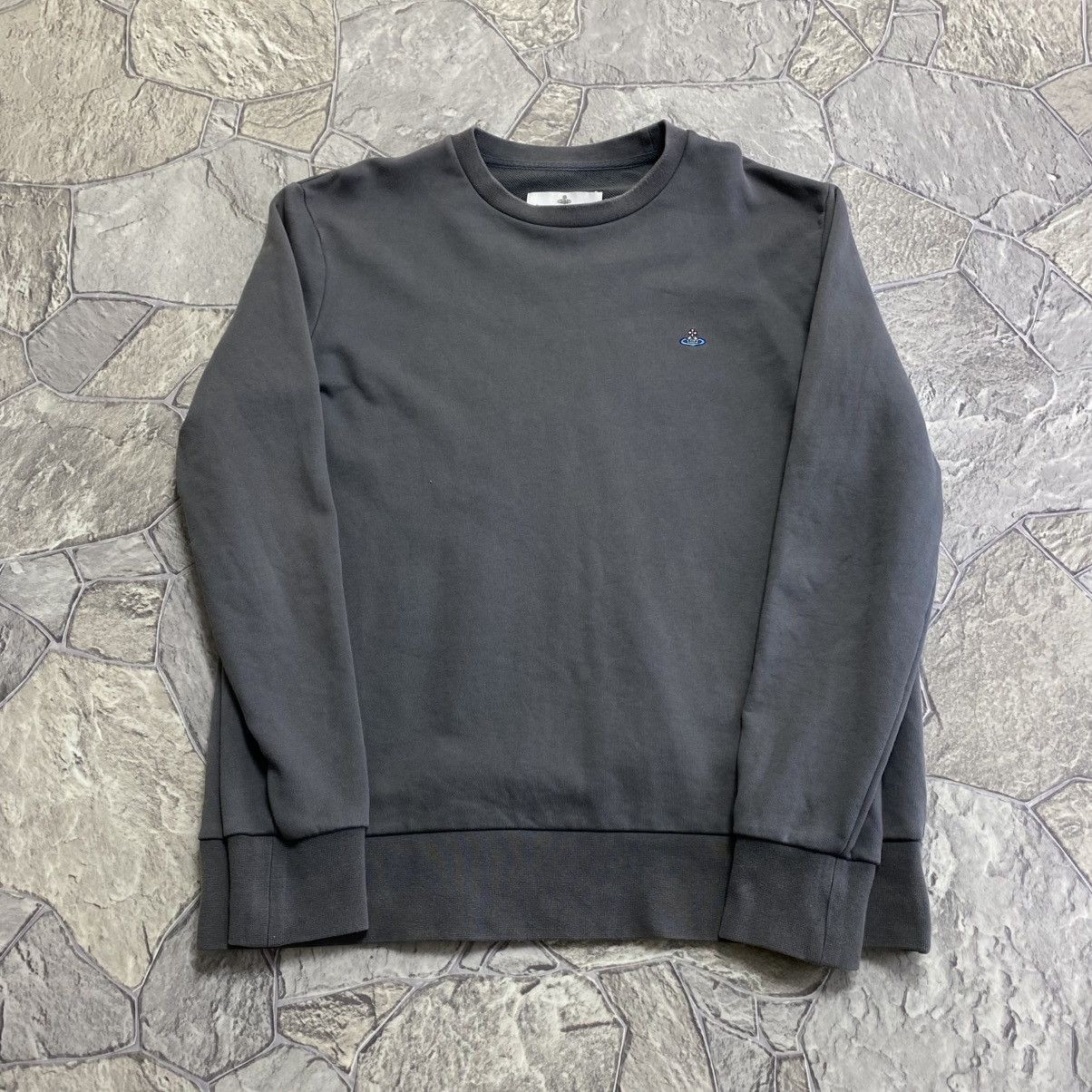 Vivienne Westwood Vivienne Westwood Orb Logo Sweatshirt Size M Size US M / EU 48-50 / 2 - 1 Thumbnail