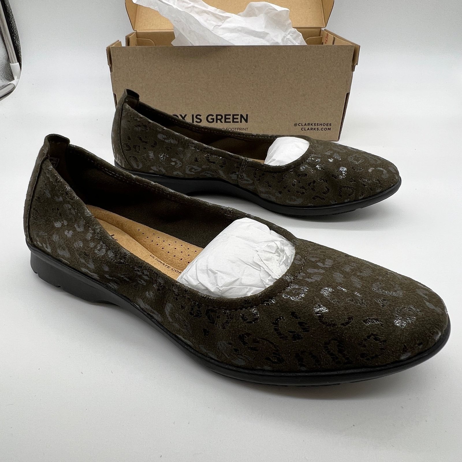Other Clarks Collection Flexible Slip-On Flats Size 7 Medium Size US 7 / IT 37 - 1 Thumbnail