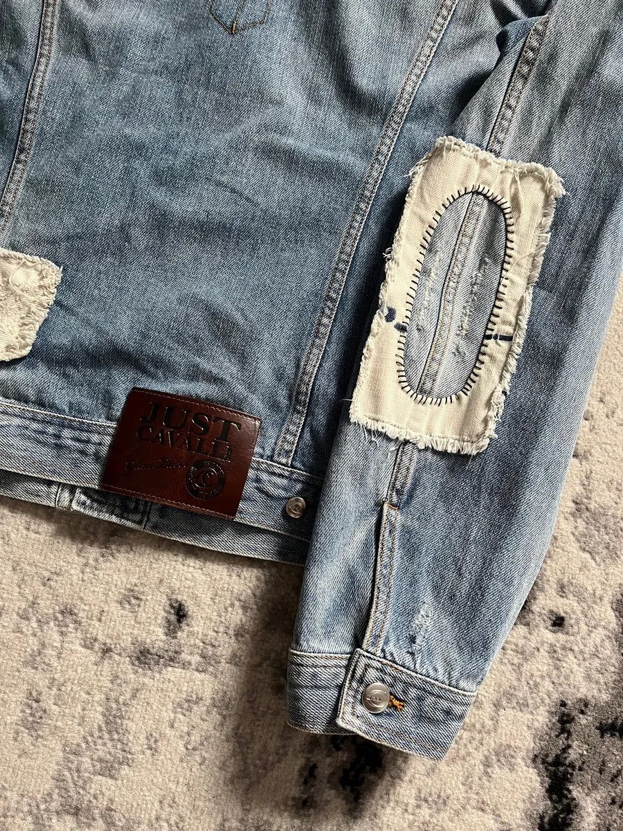 Roberto Cavalli × Vintage AW2010 Cavalli Destructured Patchwork Denim Jacket Size US L / EU 52-54 / 3 - 5 Thumbnail