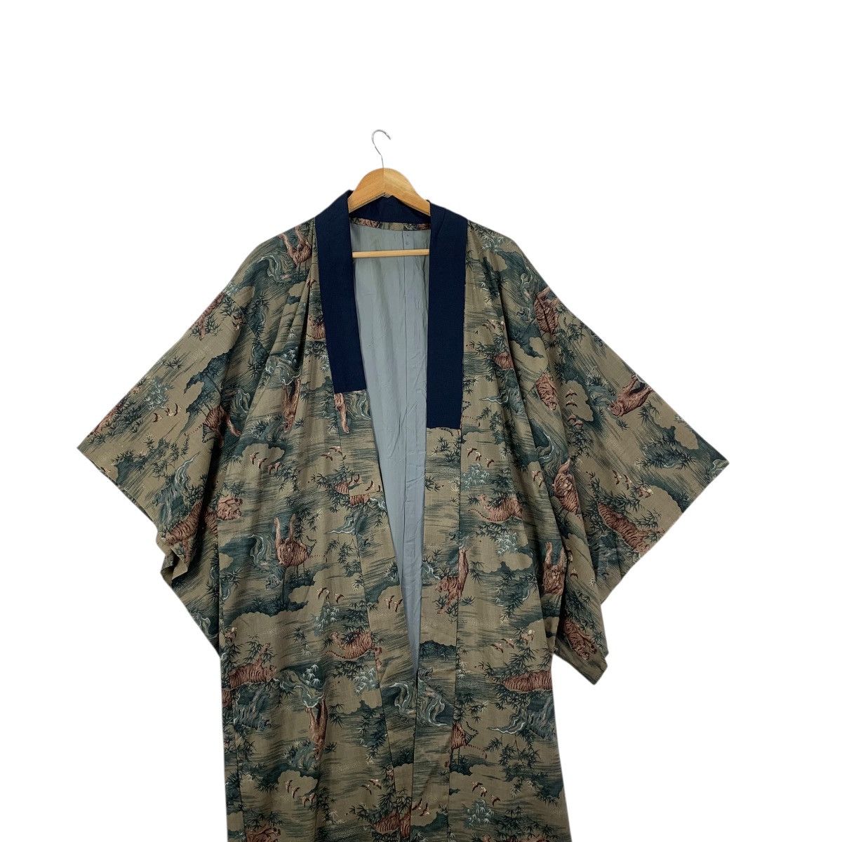 Vintage Vintage 70s KIMONO INFINITY TIGER JAPAN Traditional Geisha Size XXL / US 16-18 / IT 52-54 - 2 Thumbnail