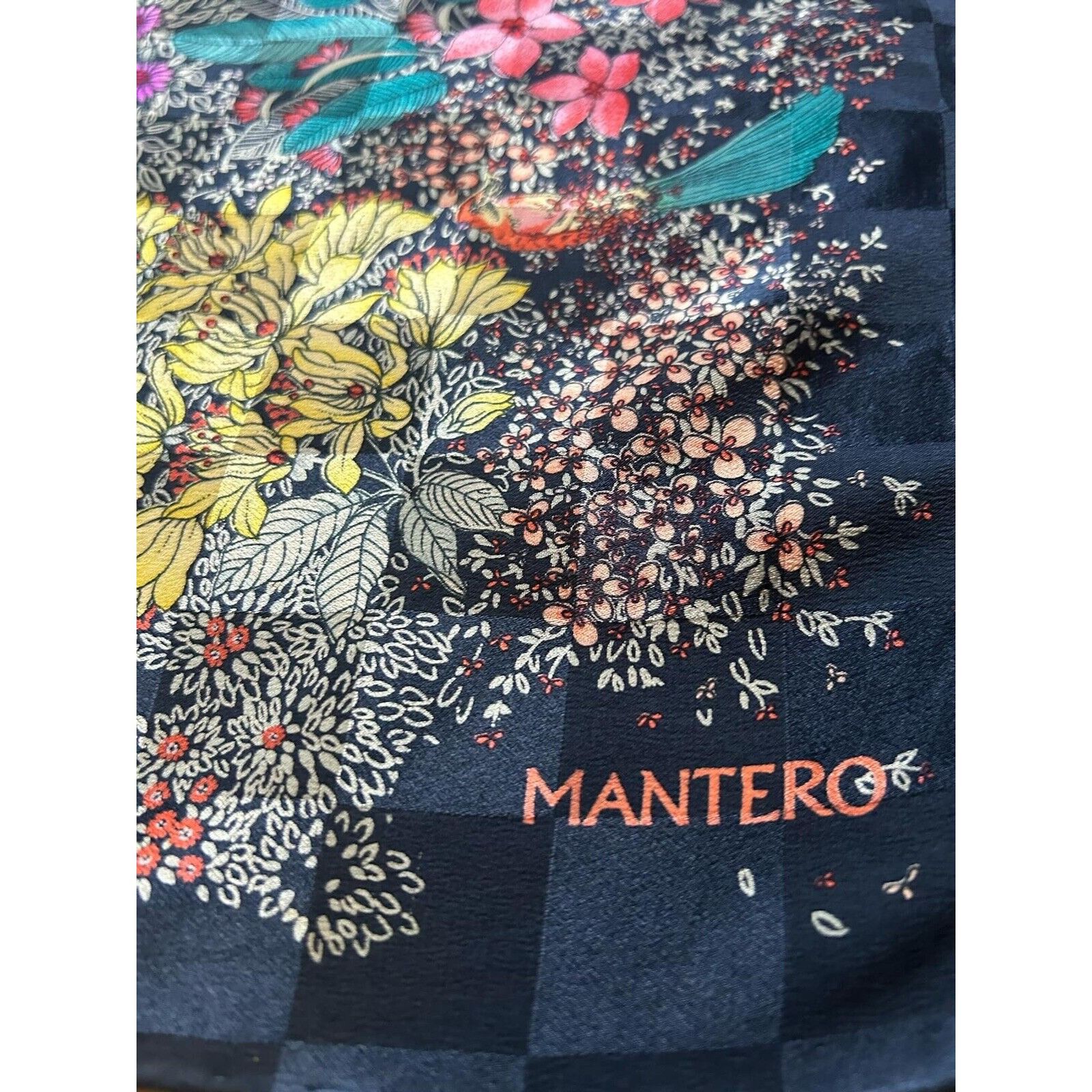 Other MANTERO Navy Blue Floral Silk Scarf 35" - 33.5´´ EX COND Size ONE SIZE - 3 Thumbnail