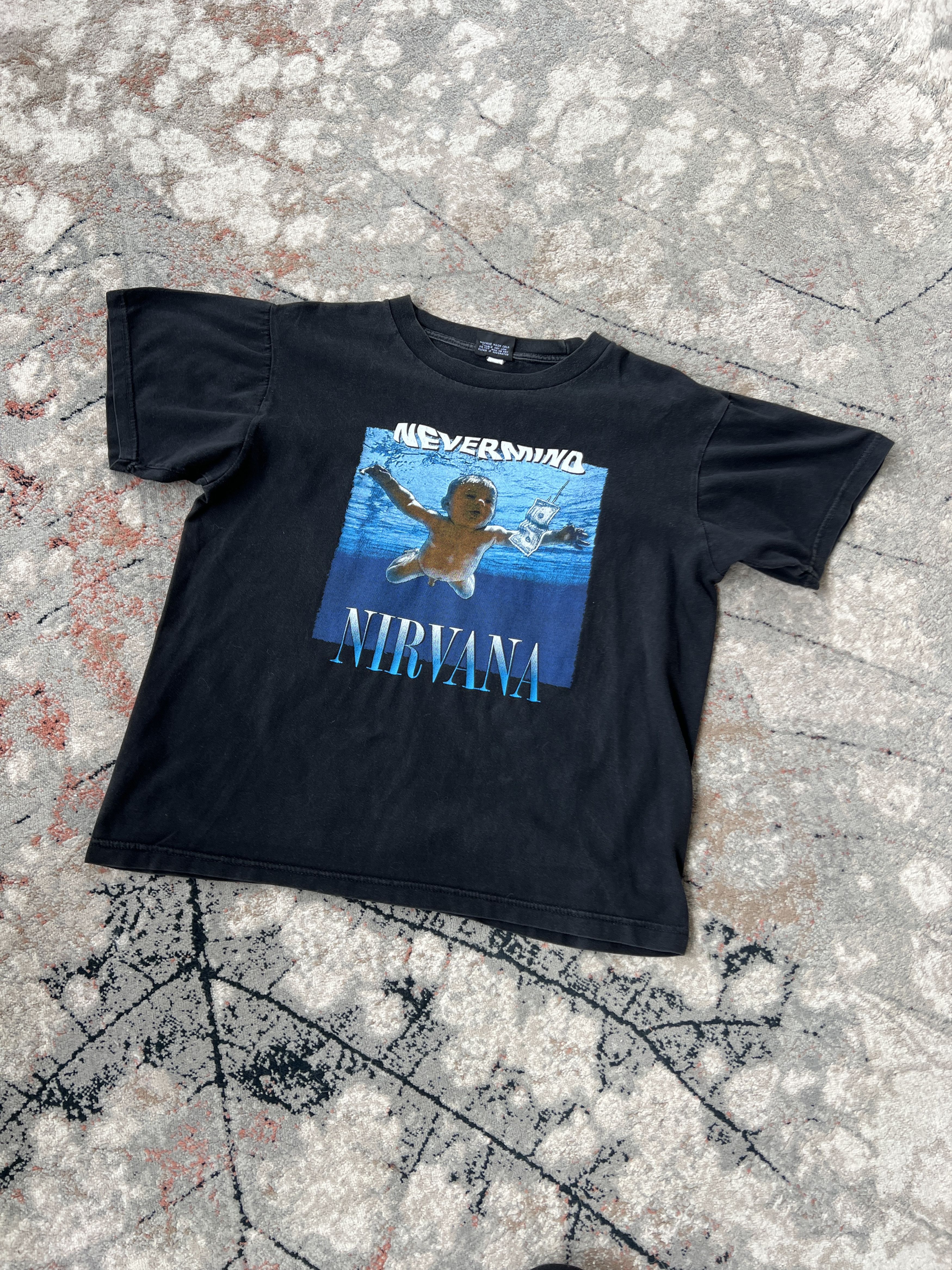 Nirvana Nirvana Nevermind Vintage Tee Size M / US 6-8 / IT 42-44 - 1 Thumbnail