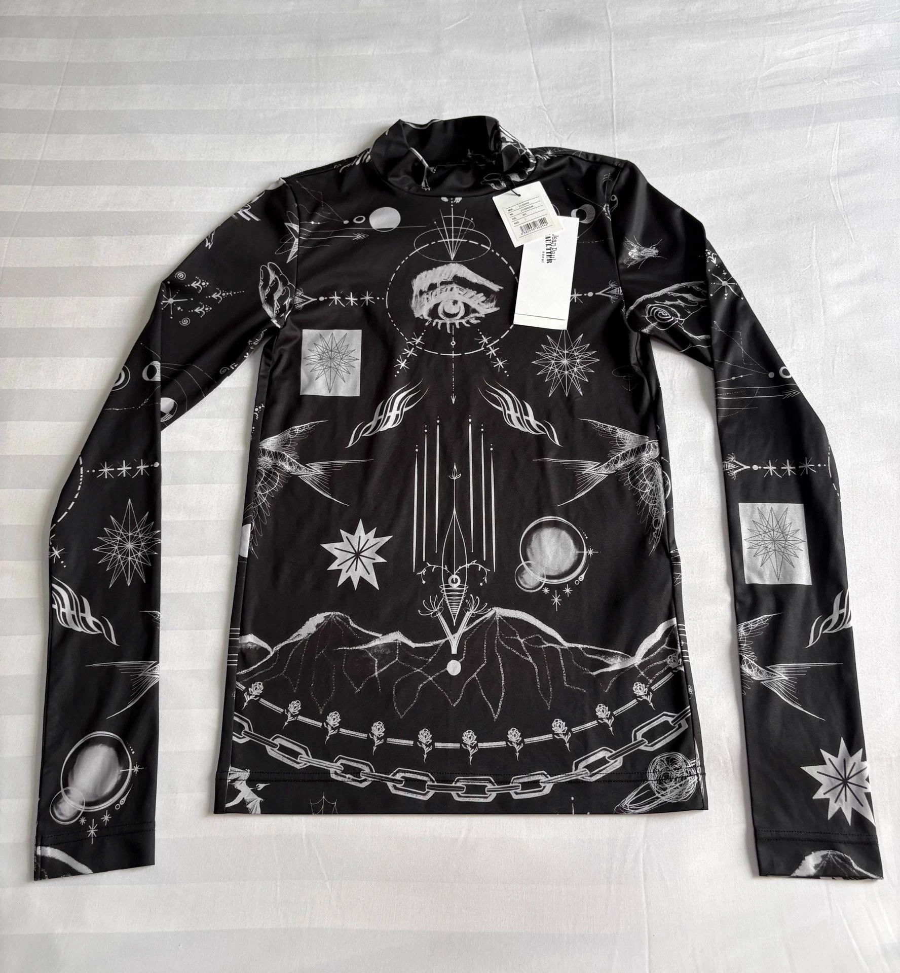 Jean Paul Gaultier Jean Paul Gaultier x Sacai Fitted Tattoo Print Top New SZ1 Size S / US 4 / IT 40 - 4 Thumbnail
