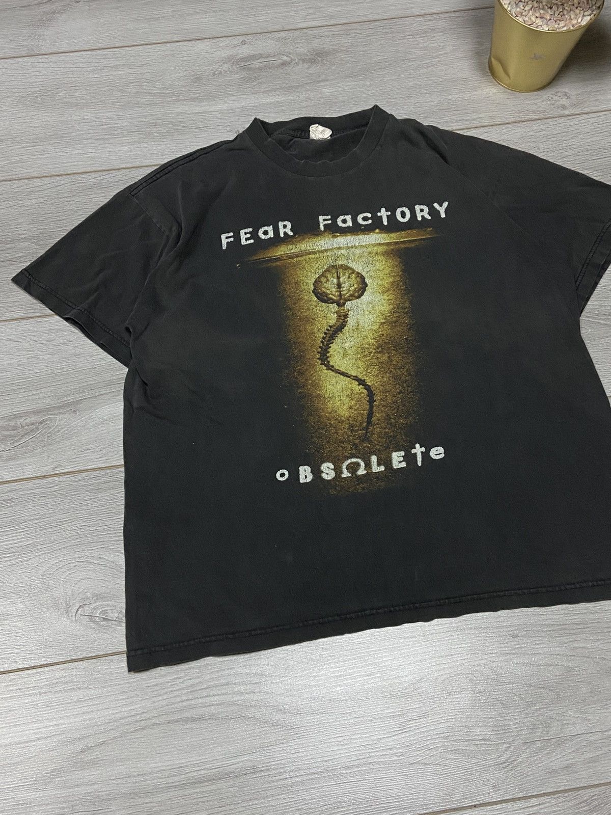 Band Tees Vintage Fear Factory obsolete 1998 tshirt distressed Size US L / EU 52-54 / 3 - 3 Thumbnail
