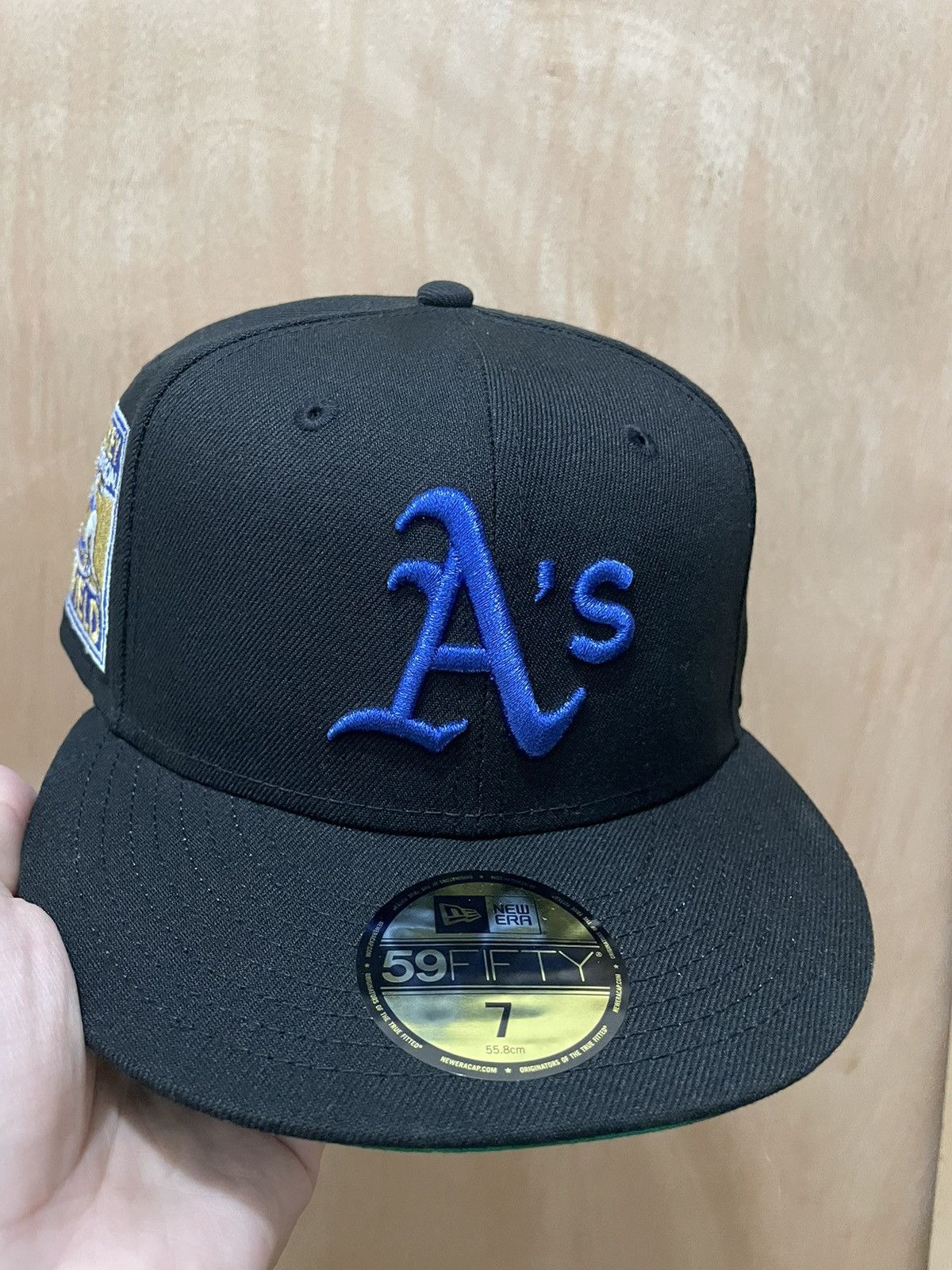 Oakland Athletics Rickey Henderson field patch size 7