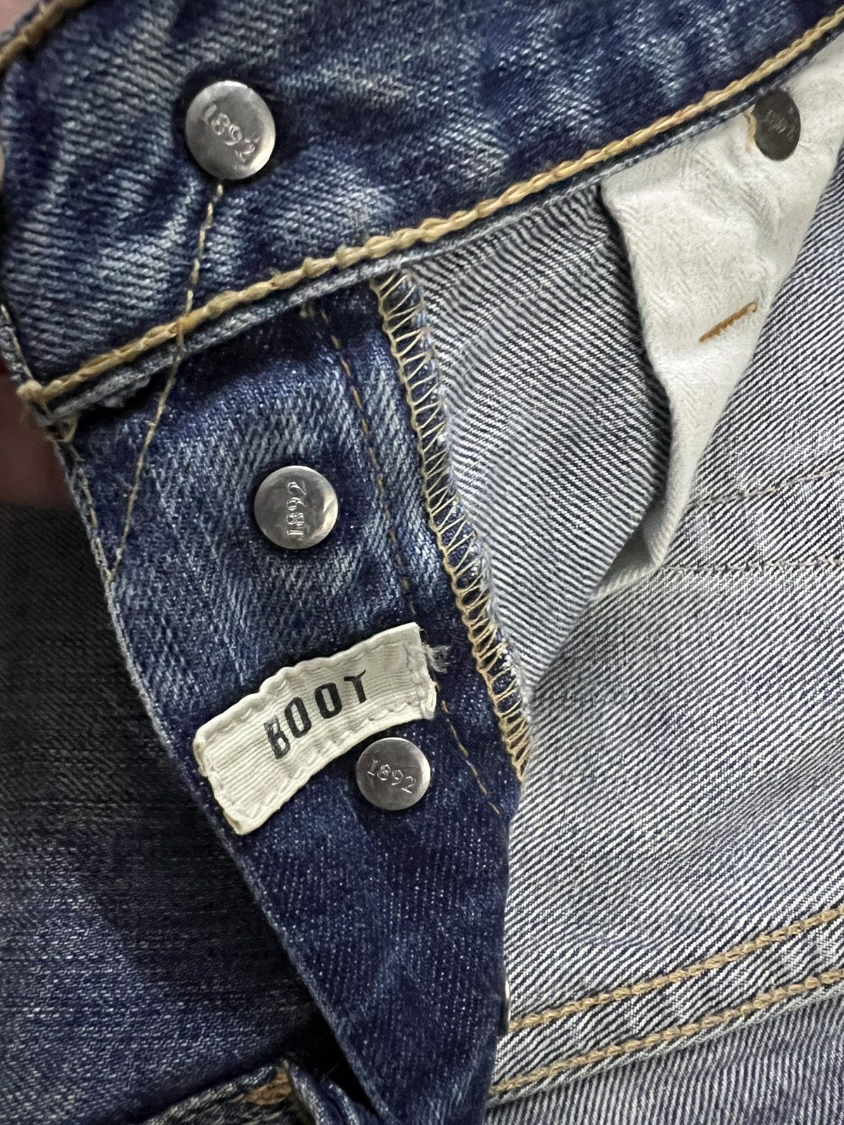 Abercrombie & Fitch 💥FLARE💥VTG ABERCROMBIE & FITCH FLARE RIPPED JEANS VERY RARE Size US 32 / EU 48 - 4 Thumbnail