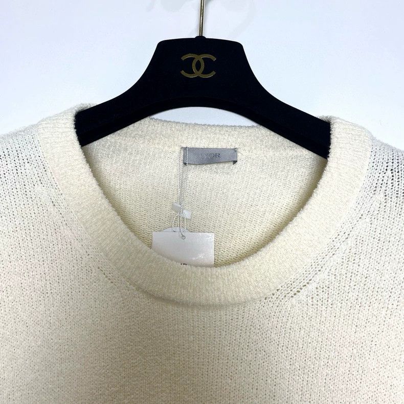Dior Dior Limited knitwear for the Year of the Rabbit sweater 25 Size US S / EU 44-46 / 1 - 6 Thumbnail