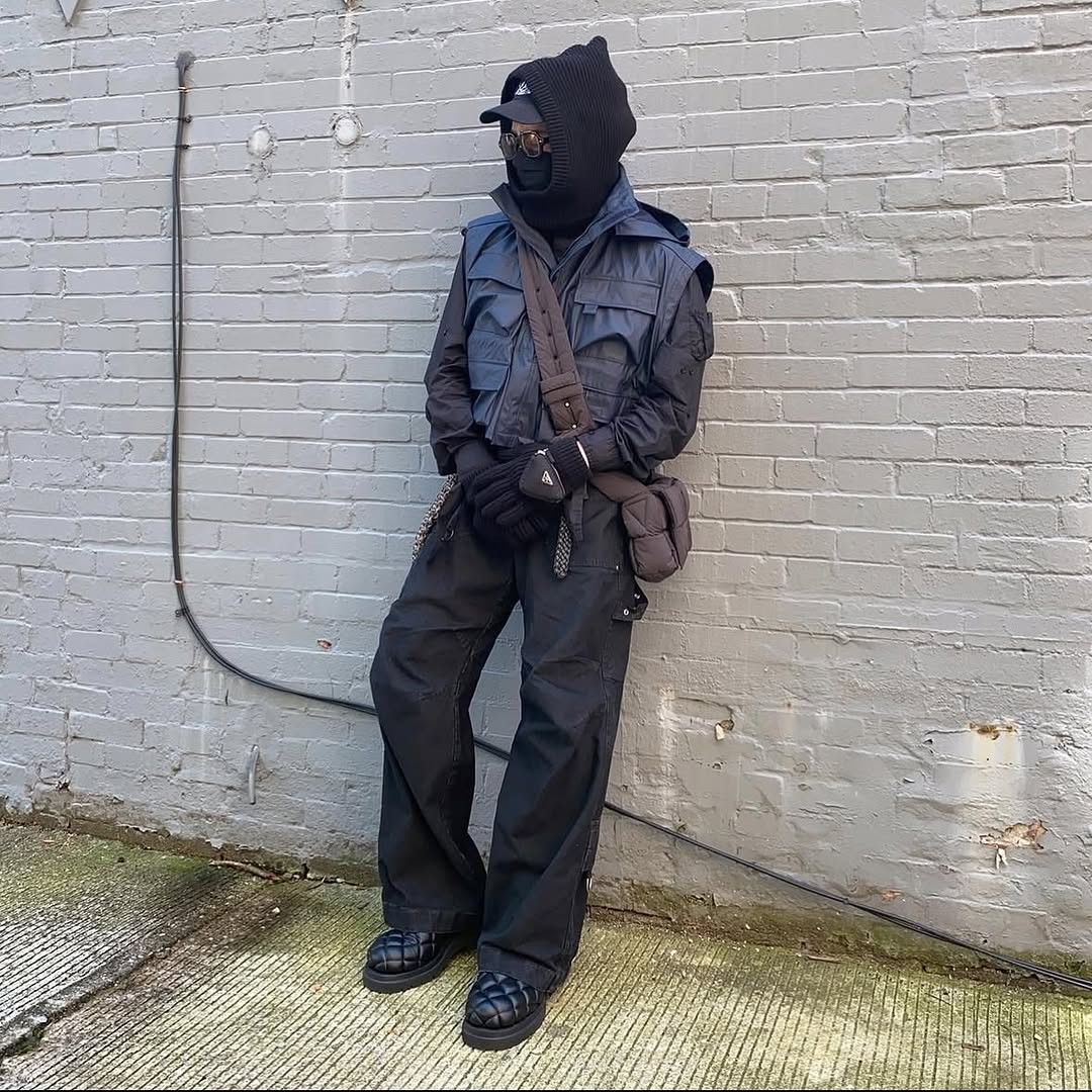 Other Technical Gilet w/ Removeable Hood Size US M / EU 48-50 / 2 - 2 Thumbnail